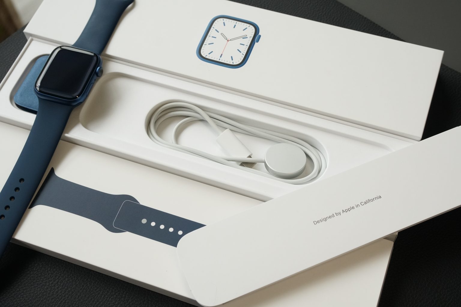 Apple Watch Series 7 (45mm.) - Image 8