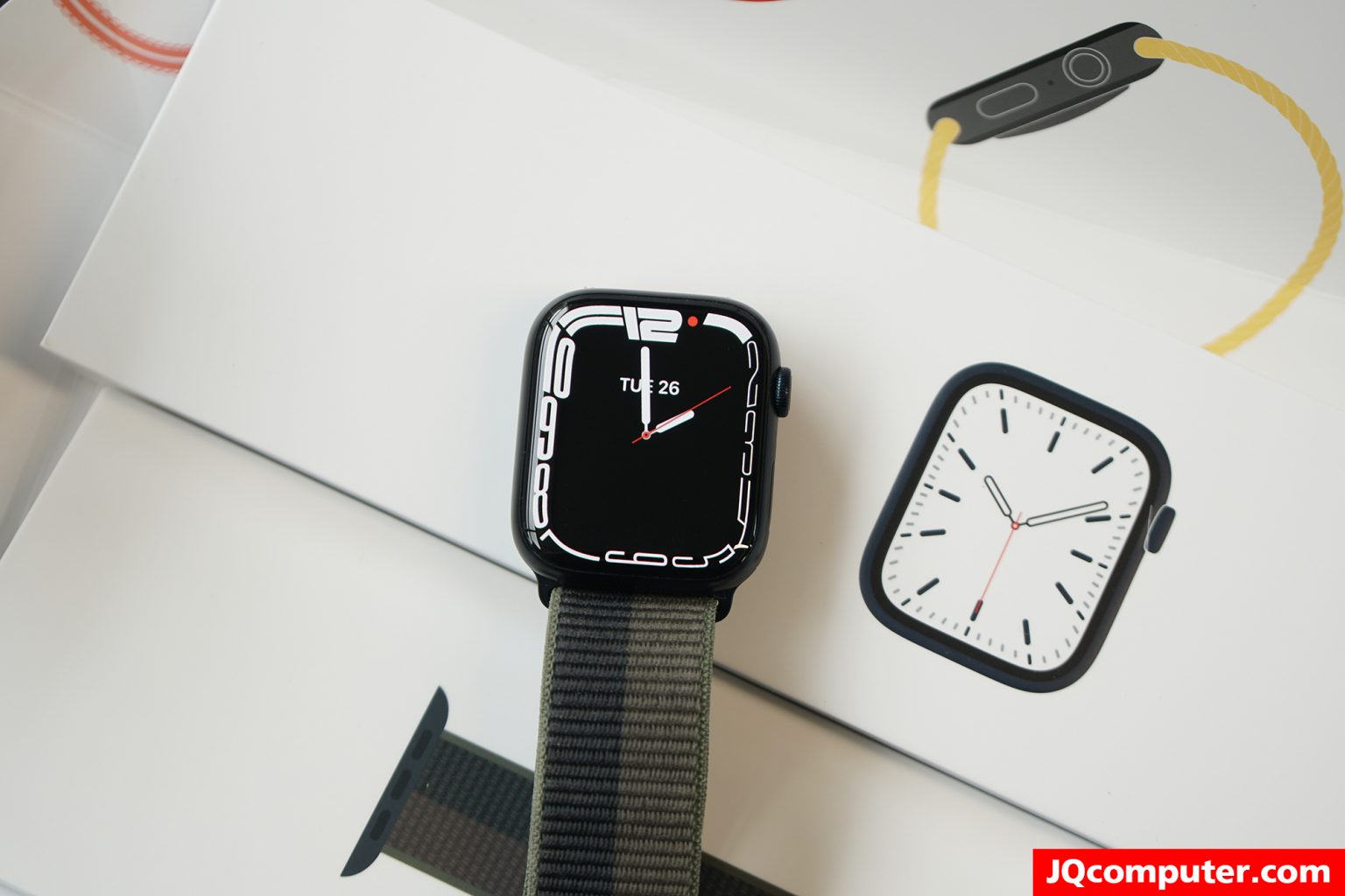 Apple Watch Series 7 (45mm.)