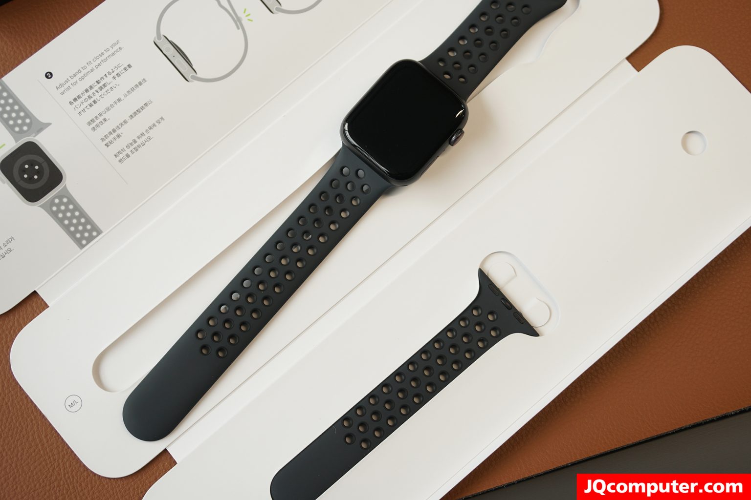 Apple Watch SE (44mm.) - Image 8