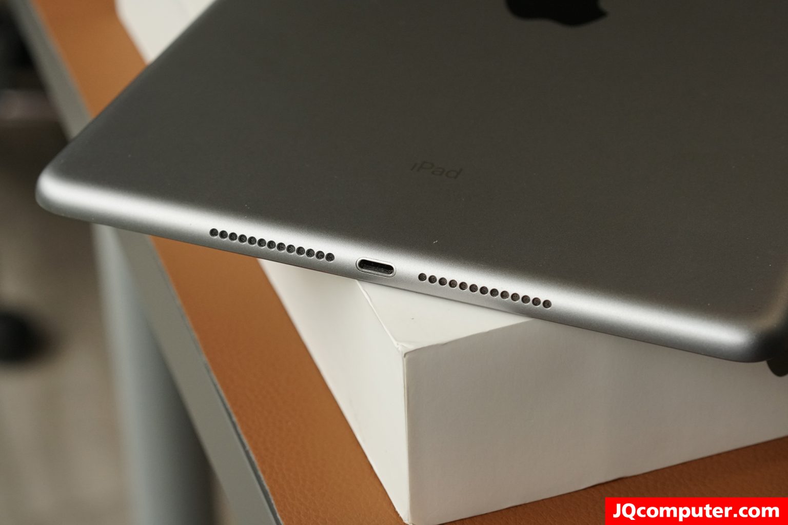 iPad (9.7-inch, Gen.6) - Image 11