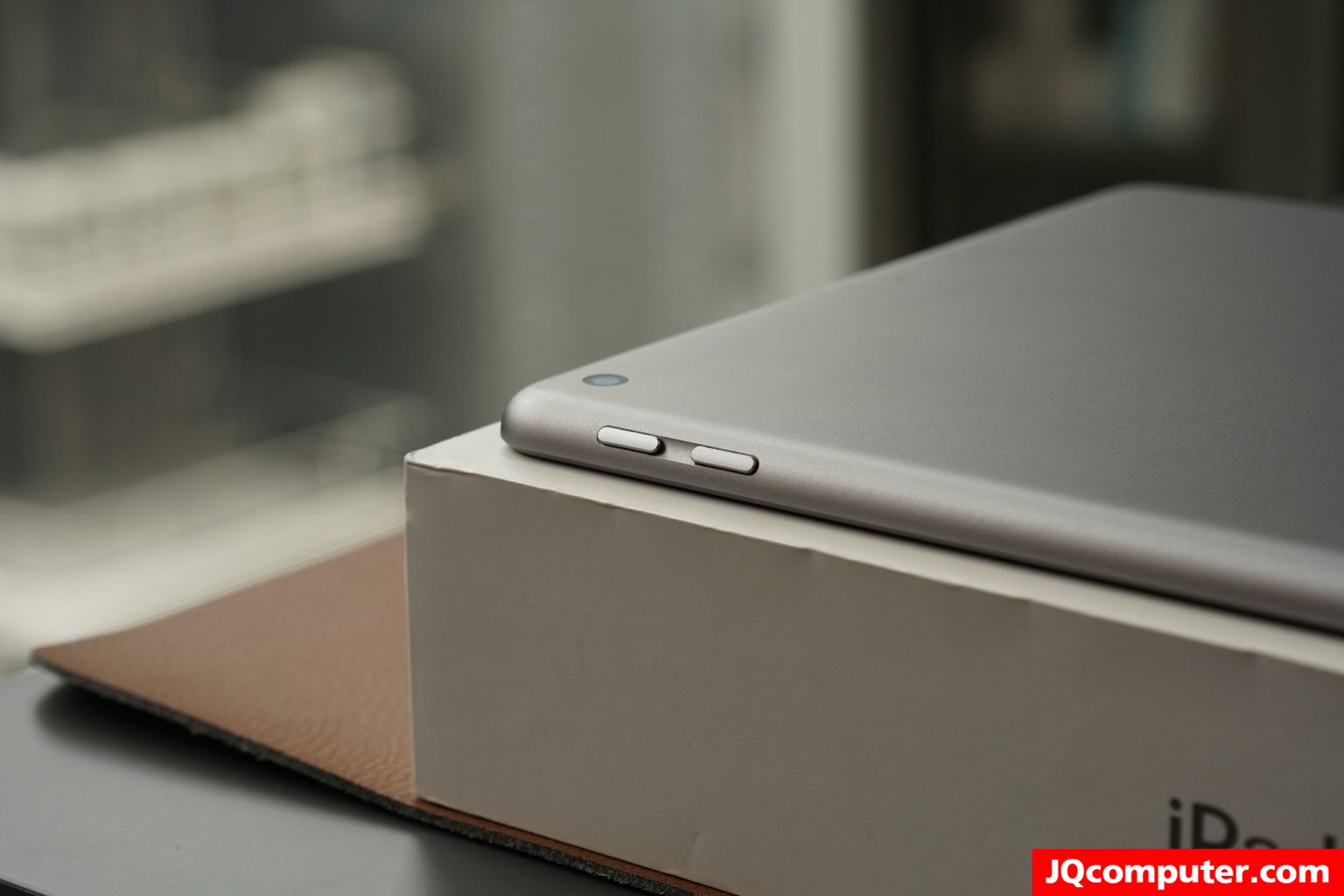 iPad (9.7-inch, Gen.6) - Image 13