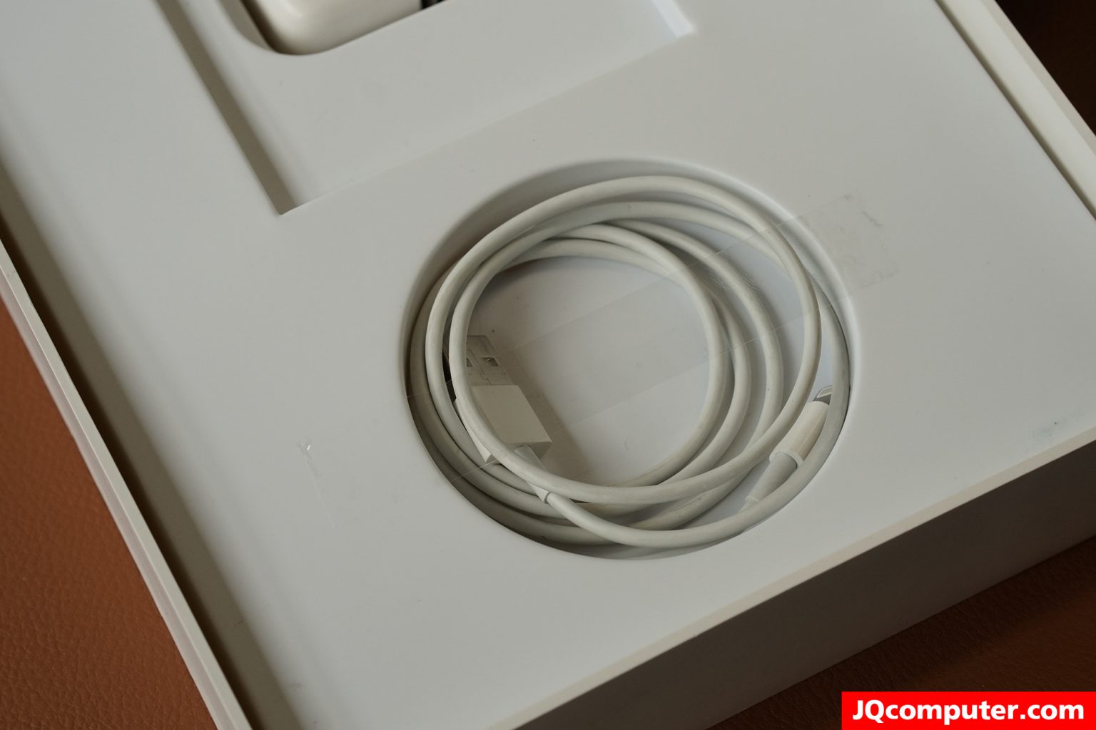 iPad (9.7-inch, Gen.6) - Image 16