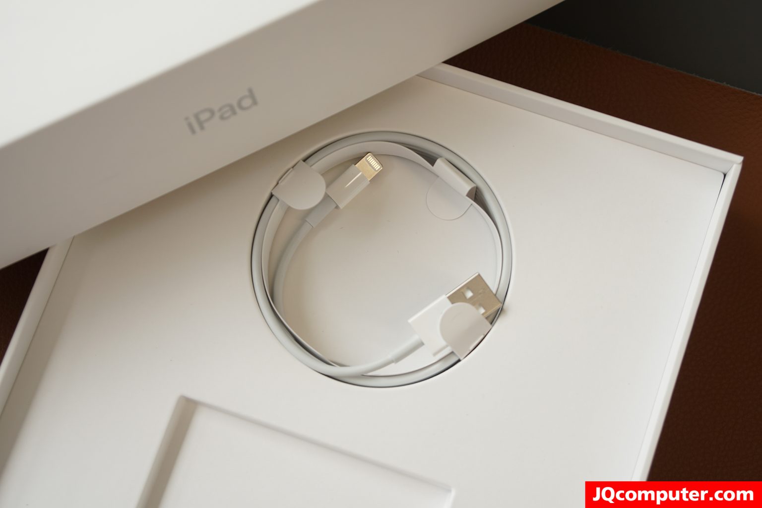 iPad (10.2-inch, Gen.7) Cellular - Image 19