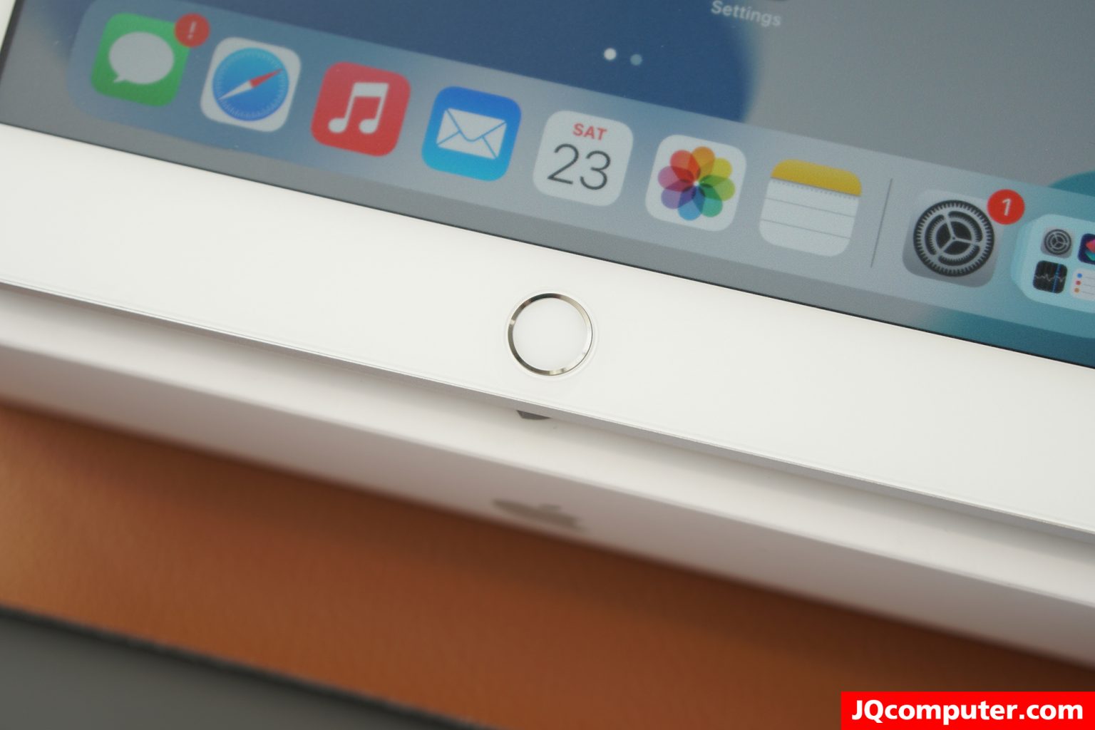 iPad (10.2-inch, Gen.7) Cellular - Image 7