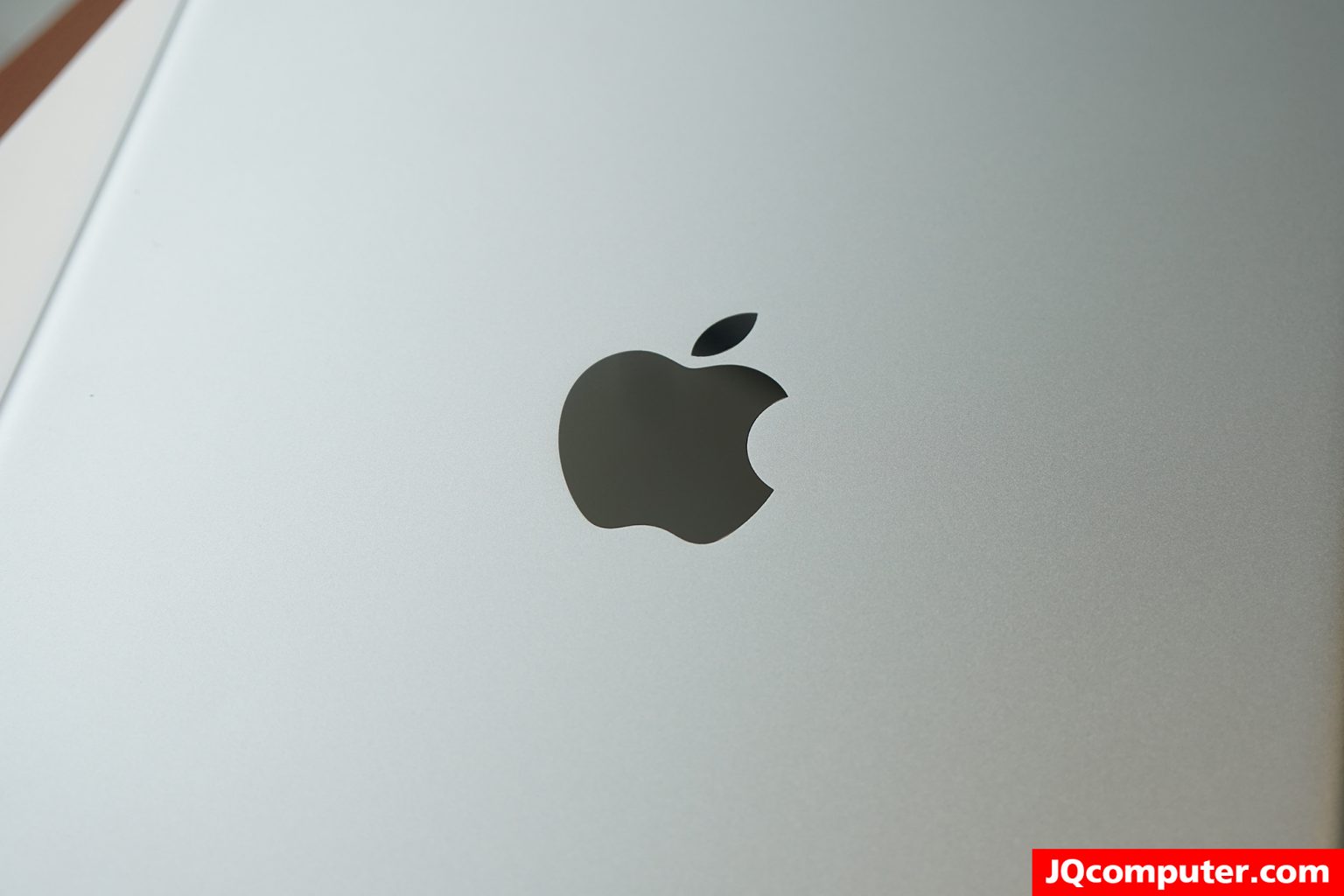 iPad (10.2-inch, Gen.8) Cellular - Image 10