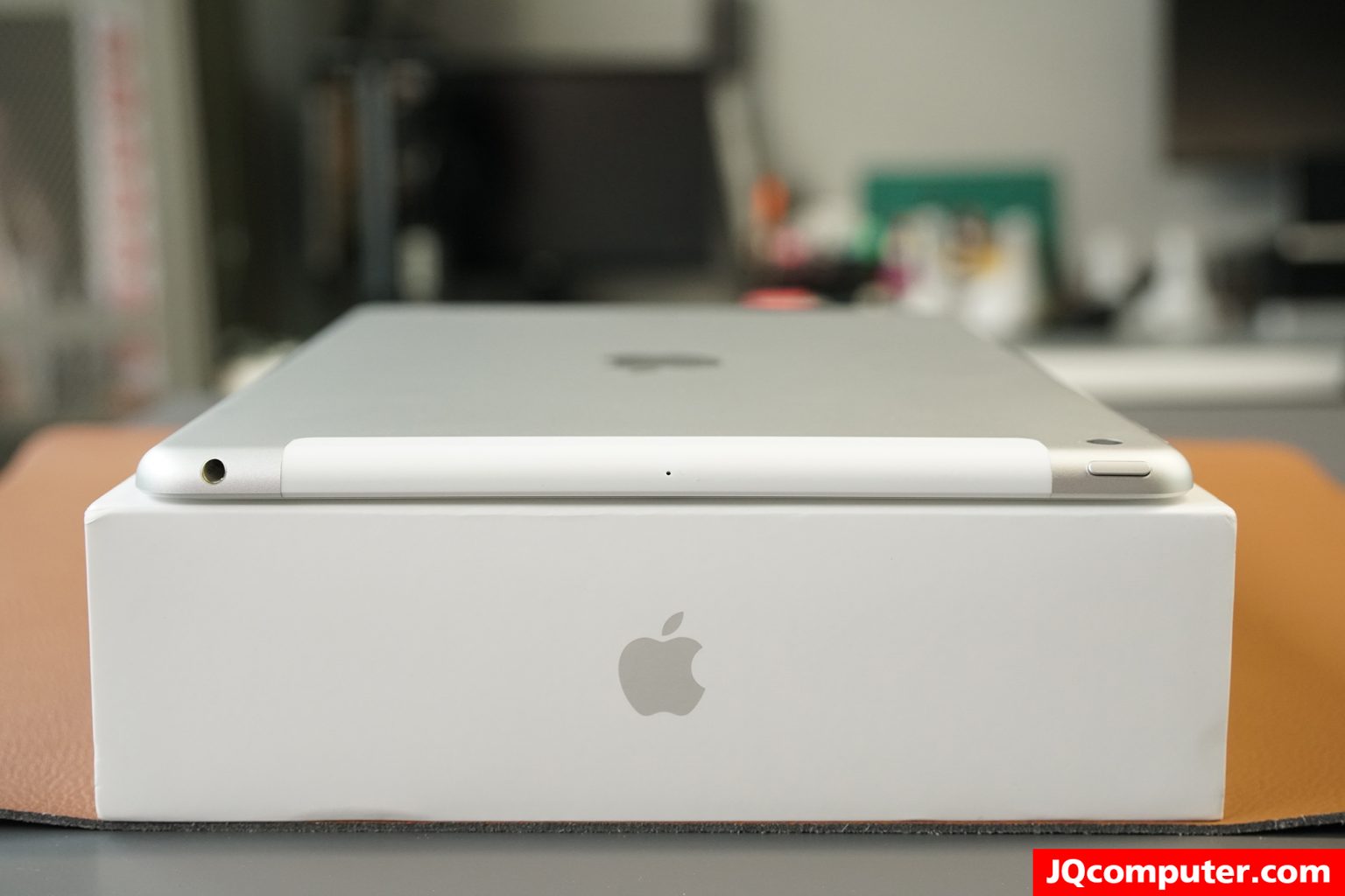 iPad (10.2-inch, Gen.8) Cellular - Image 13