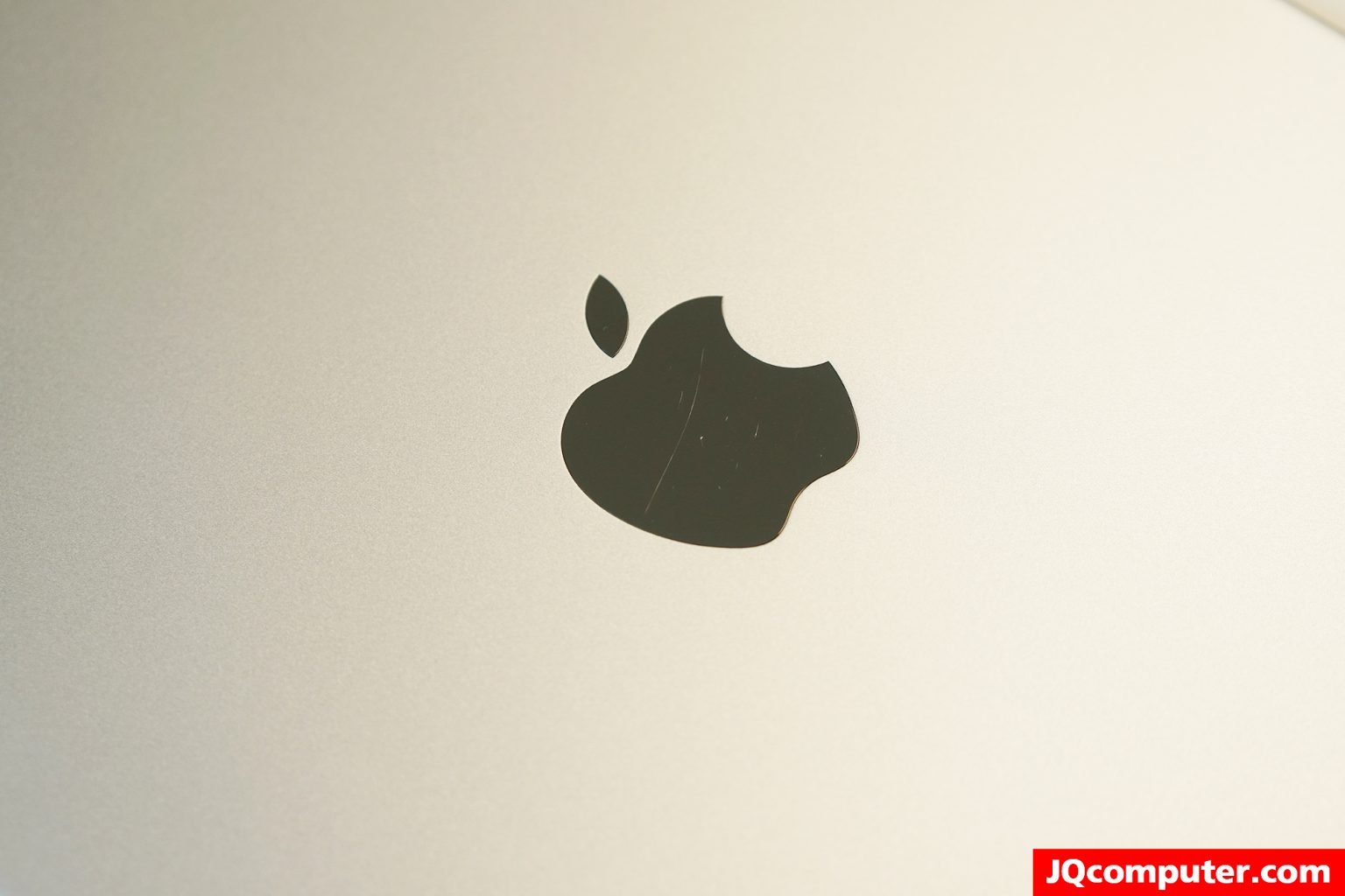 iPad (10.2-inch, Gen.8) Cellular - Image 13