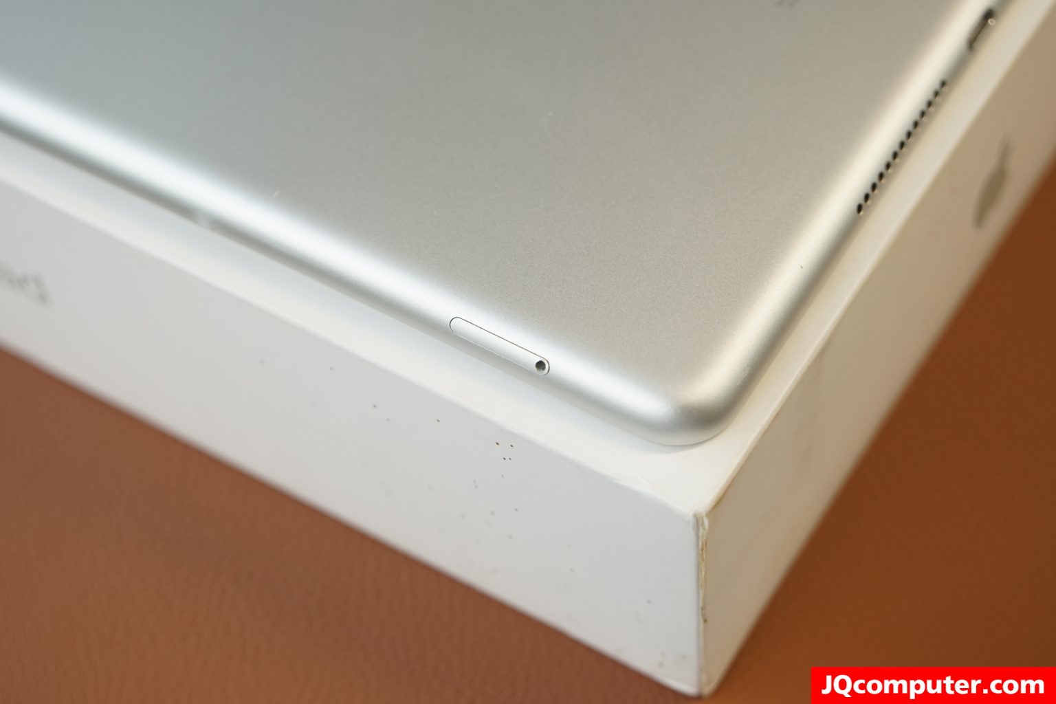 iPad (10.2-inch, Gen.8) Cellular - Image 19