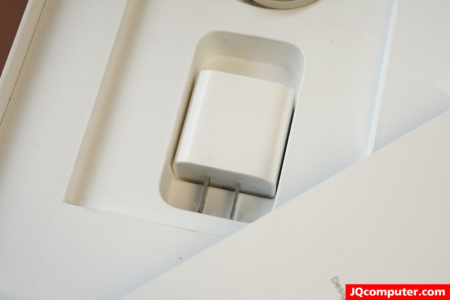 iPad (10.2-inch, Gen.8) Cellular - Image 22