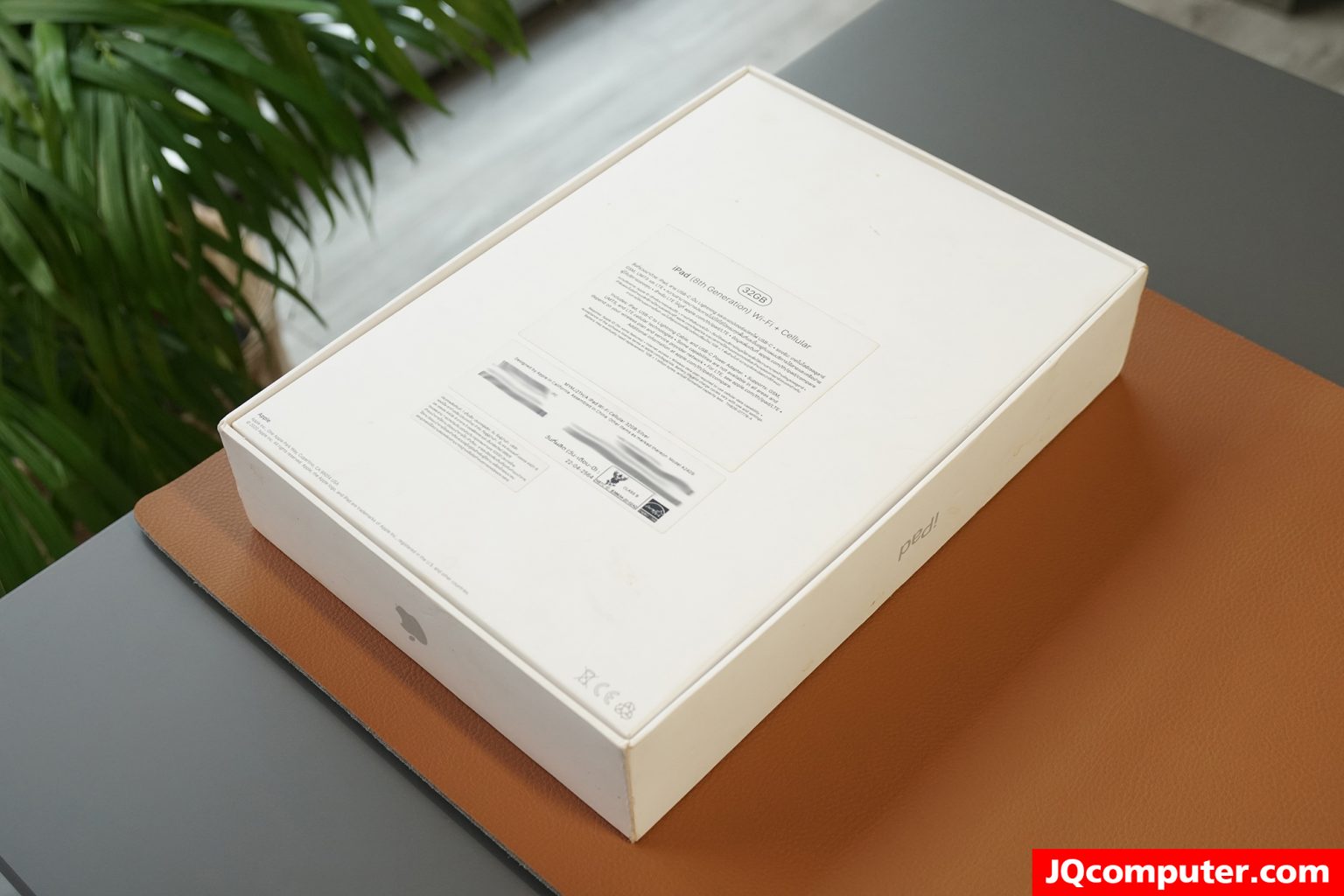 iPad (10.2-inch, Gen.8) Cellular - Image 24