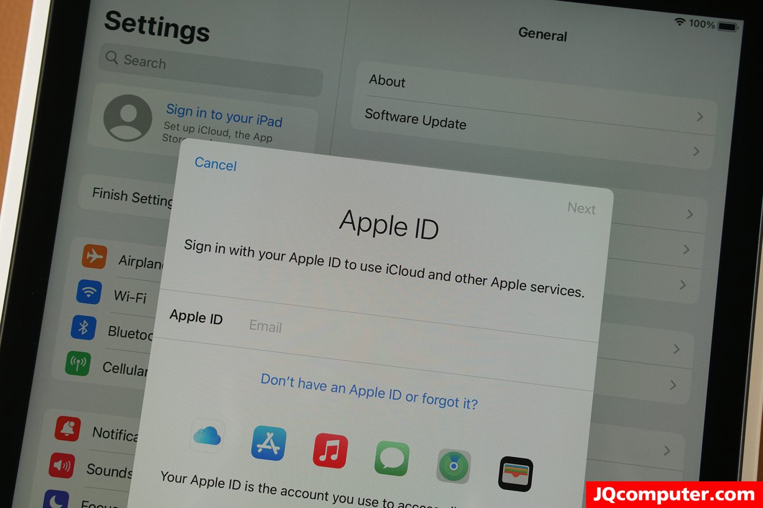 iPad (10.2-inch, Gen.9) Cellular - Image 3