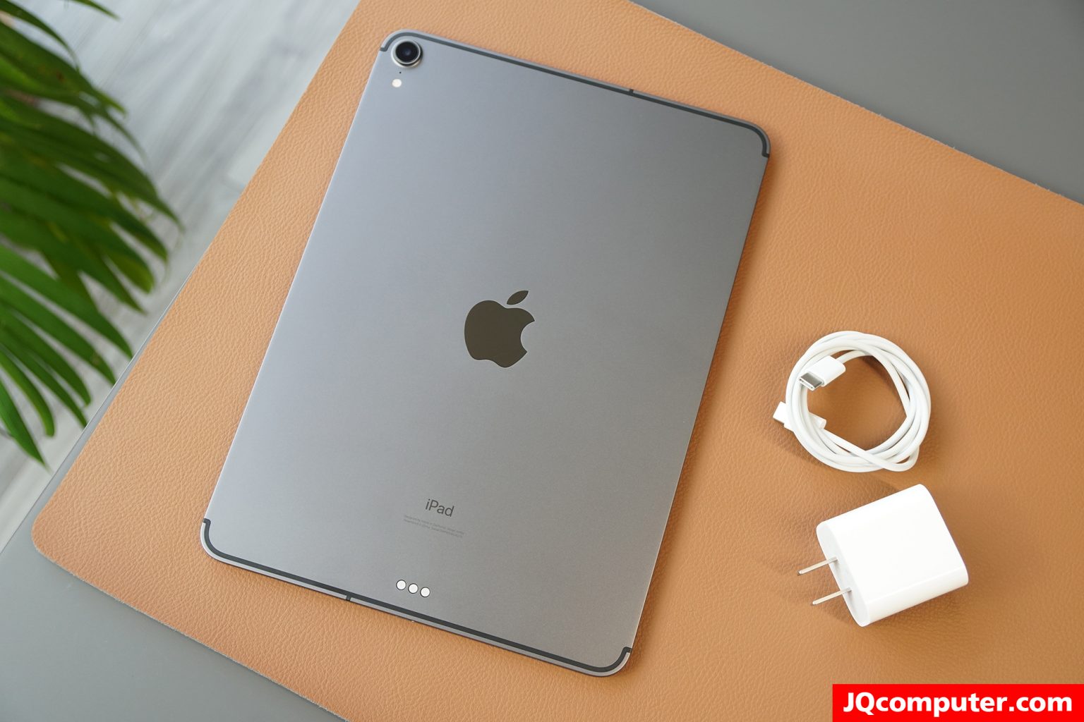 iPad Pro (11-inch, Gen.1) Cellullar - Image 2