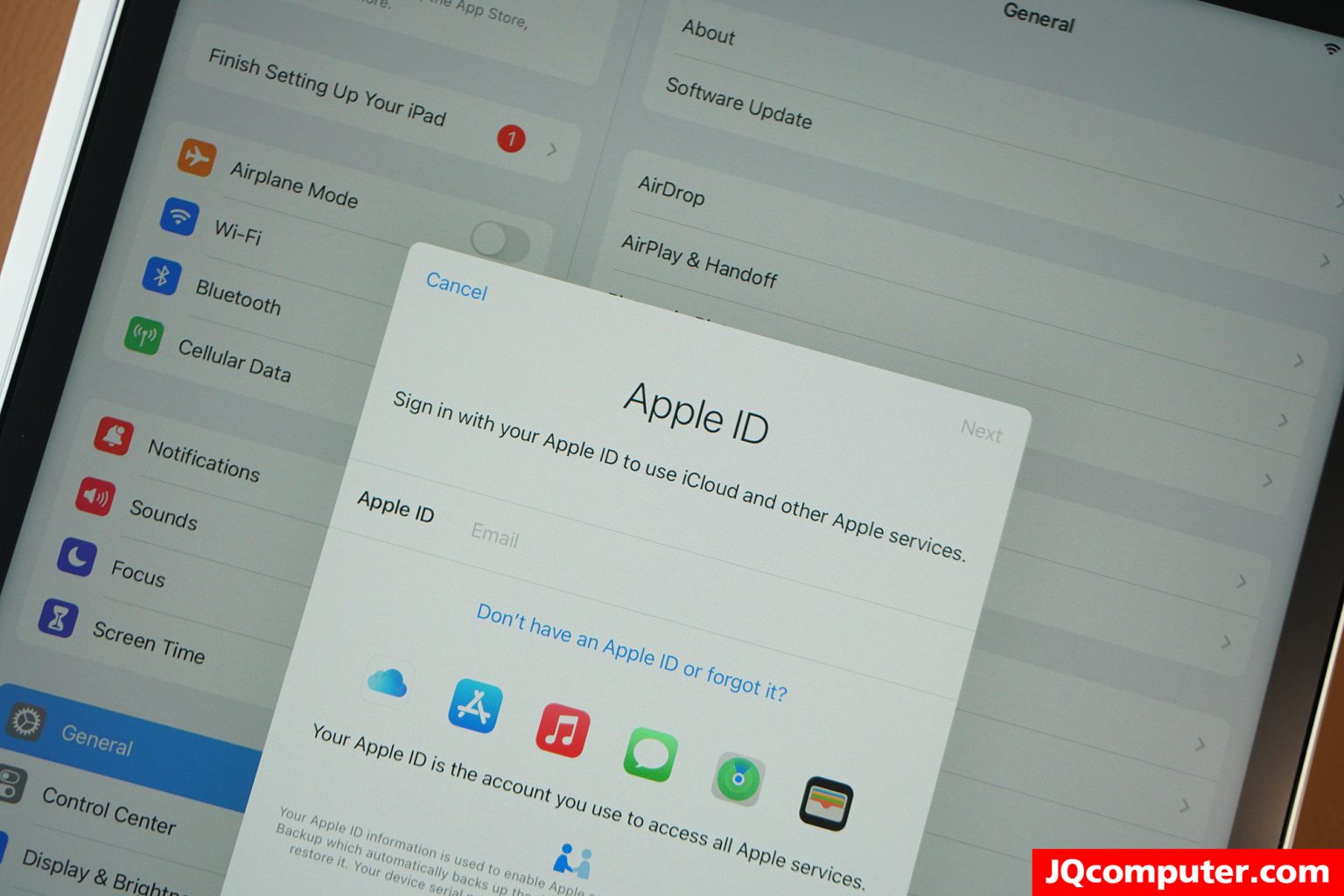 iPad Pro (12.9-inch, Gen.5) Cellular - Image 3