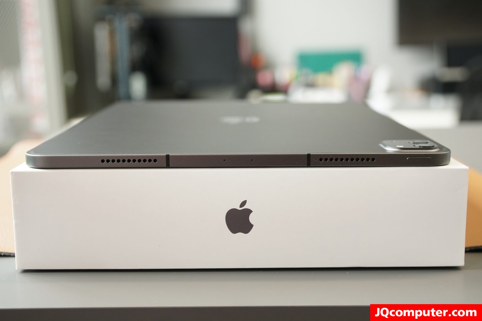 iPad Pro (12.9-inch, Gen.5) Cellular - Image 12