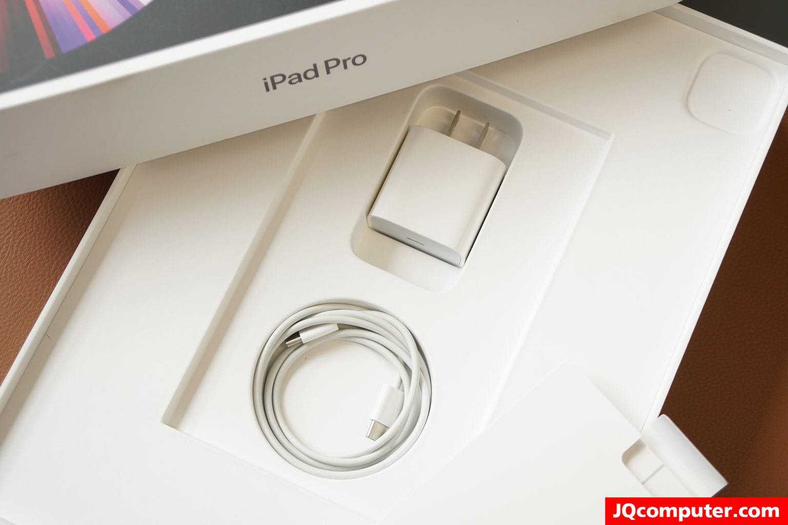 iPad Pro (12.9-inch, Gen.5) Cellular - Image 16