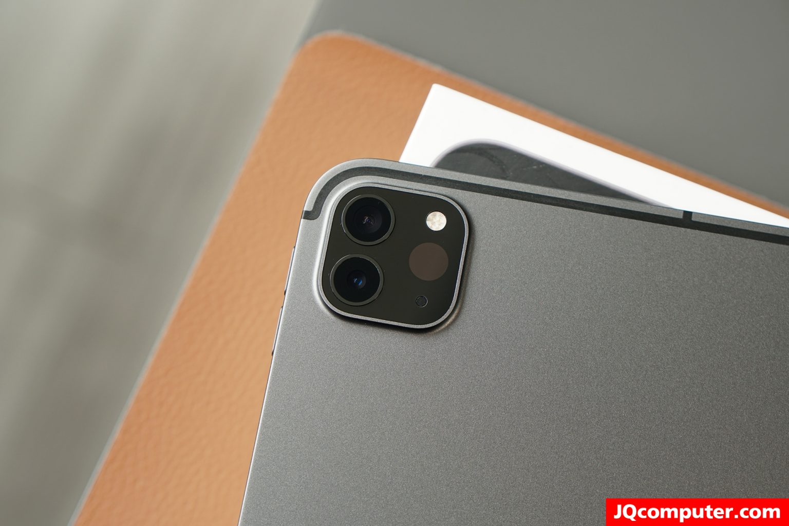 iPad Pro (12.9-inch, Gen.5) Cellular - Image 7