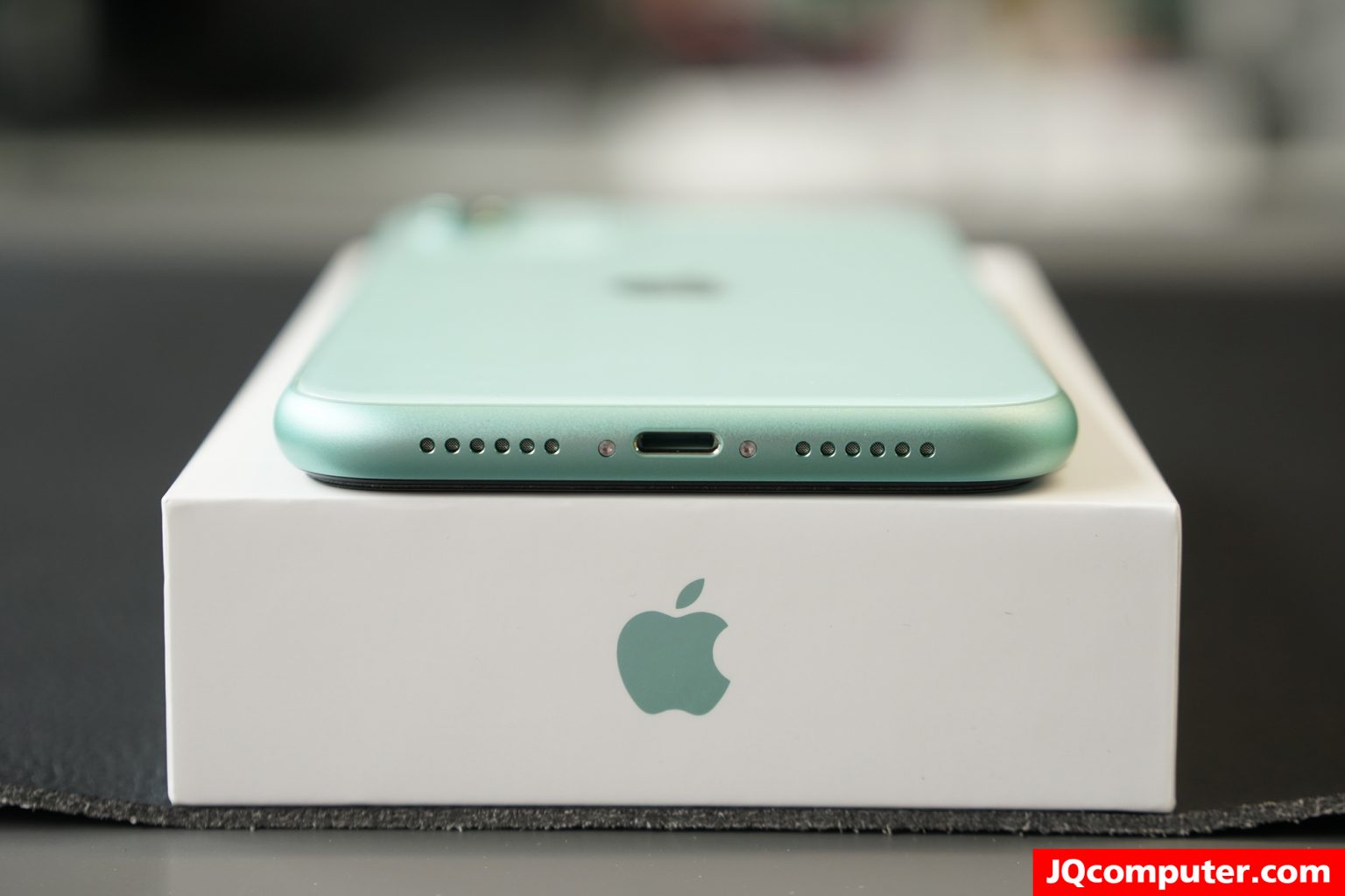 iPhone 11 - Image 11