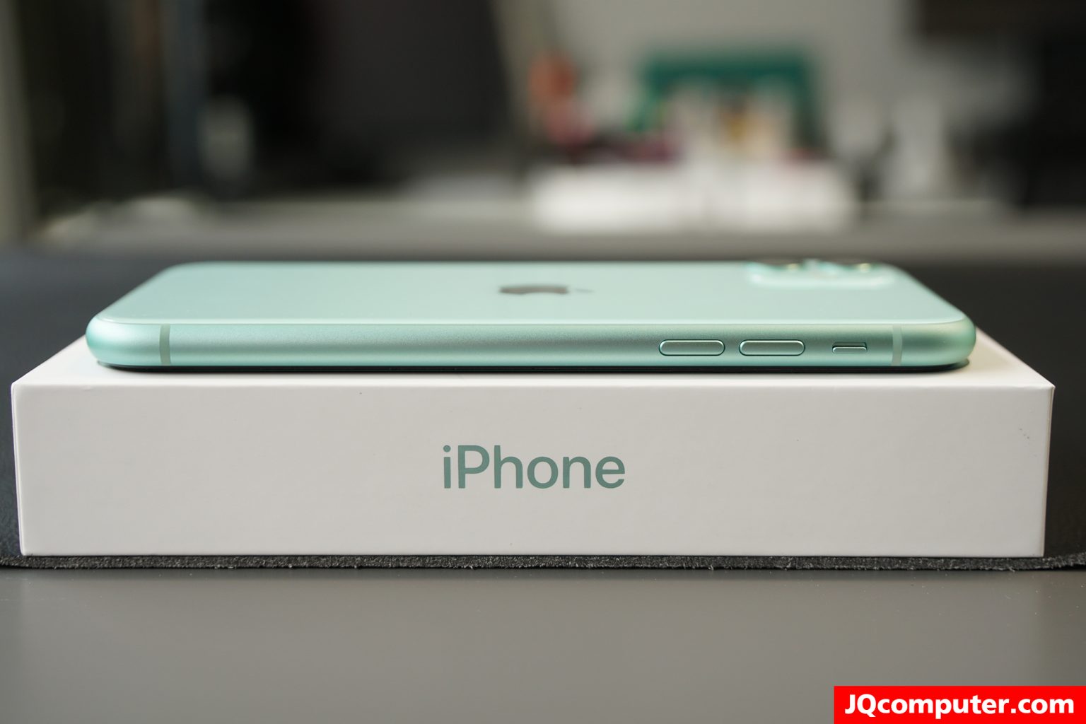 iPhone 11 - Image 14
