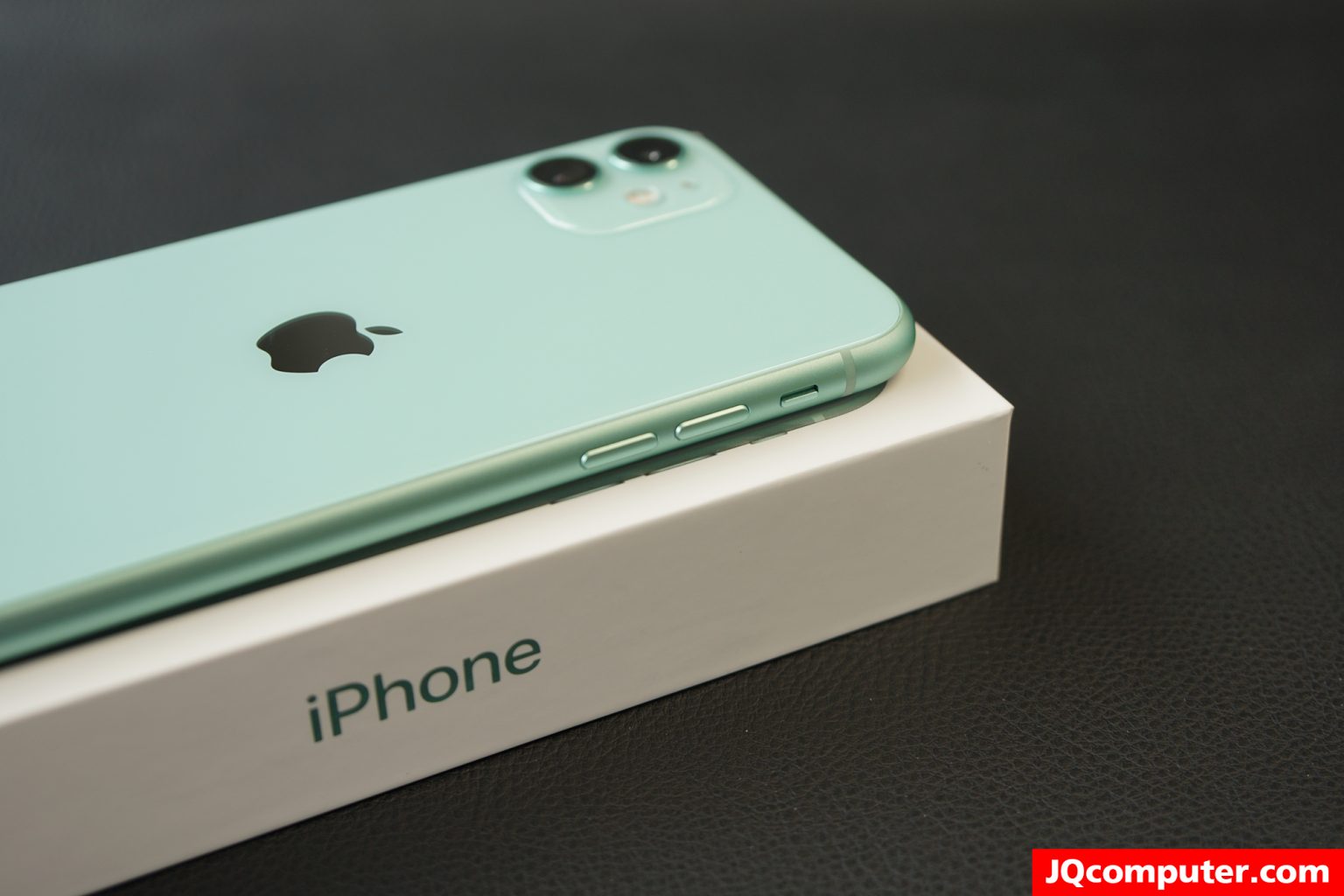iPhone 11 - Image 15