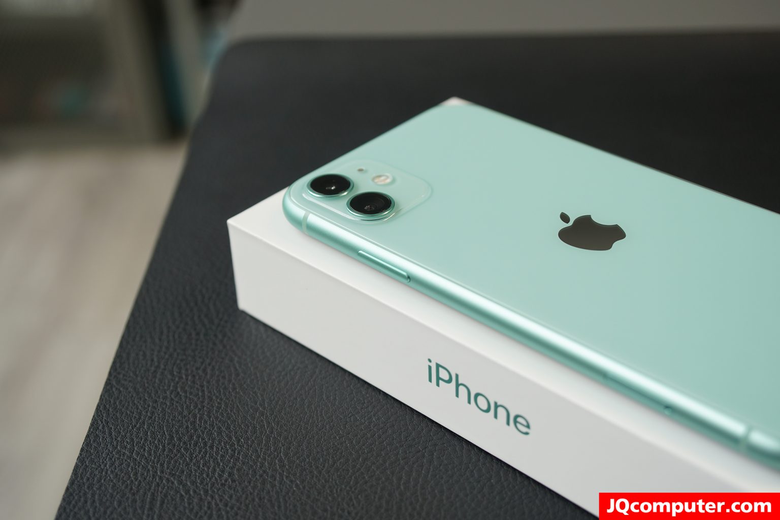 iPhone 11 - Image 16