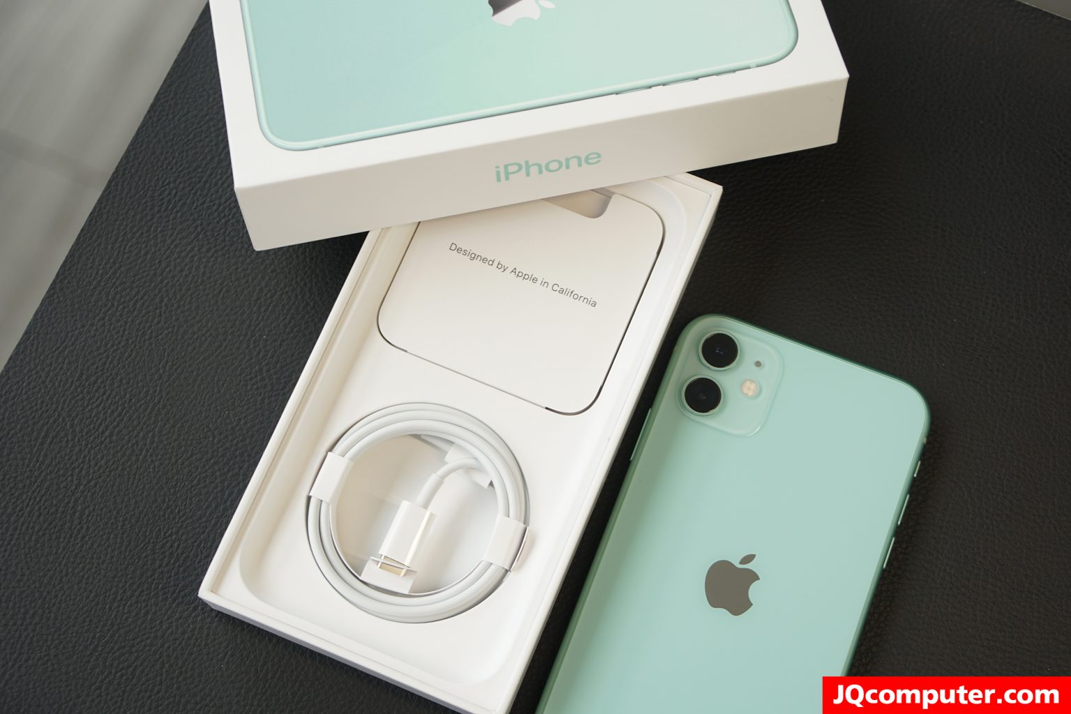 iPhone 11 - Image 17