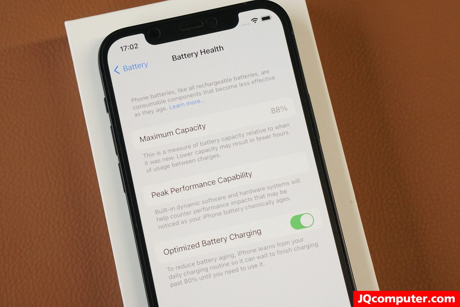 iPhone 12 - Image 6