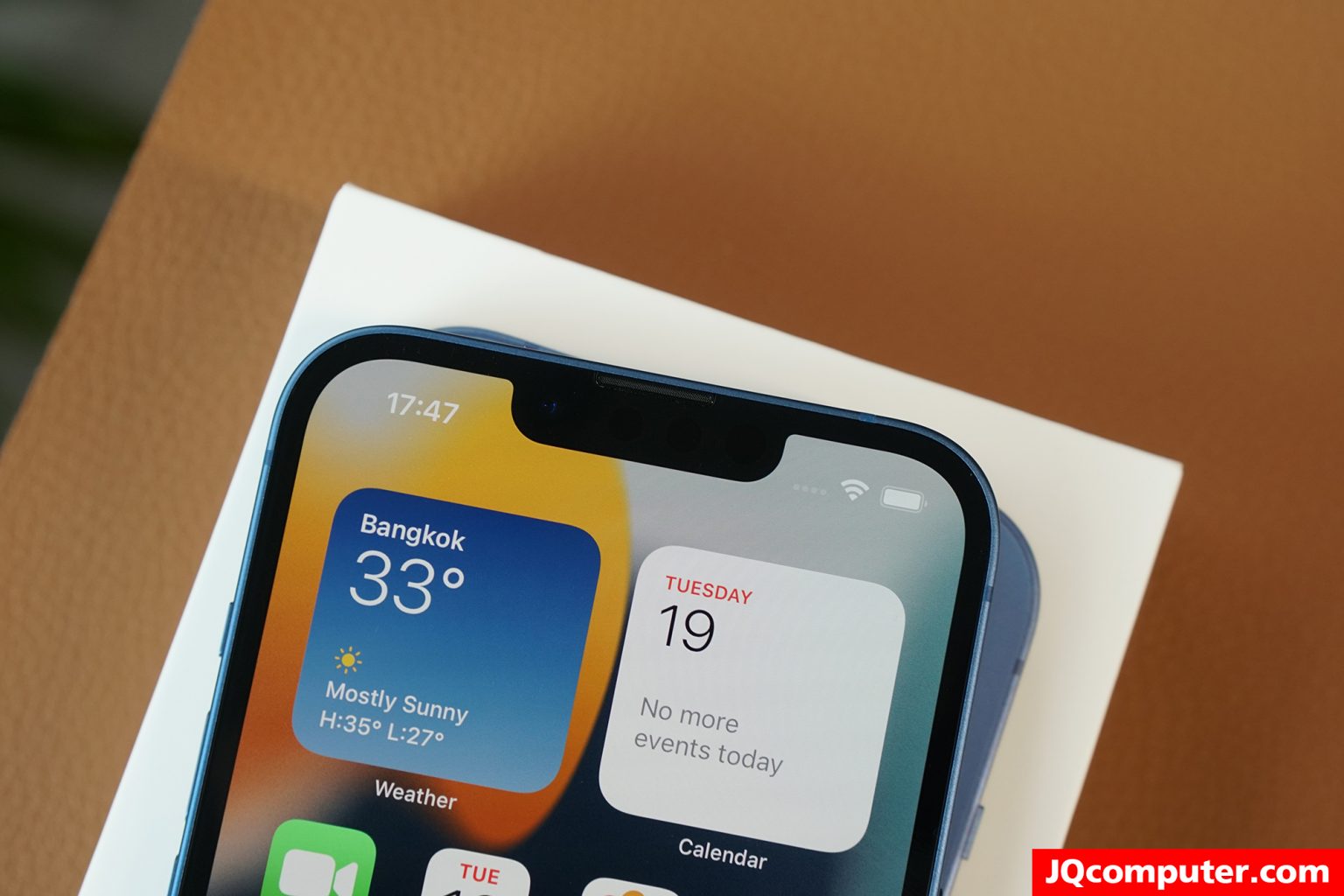 iPhone 13 - Image 7
