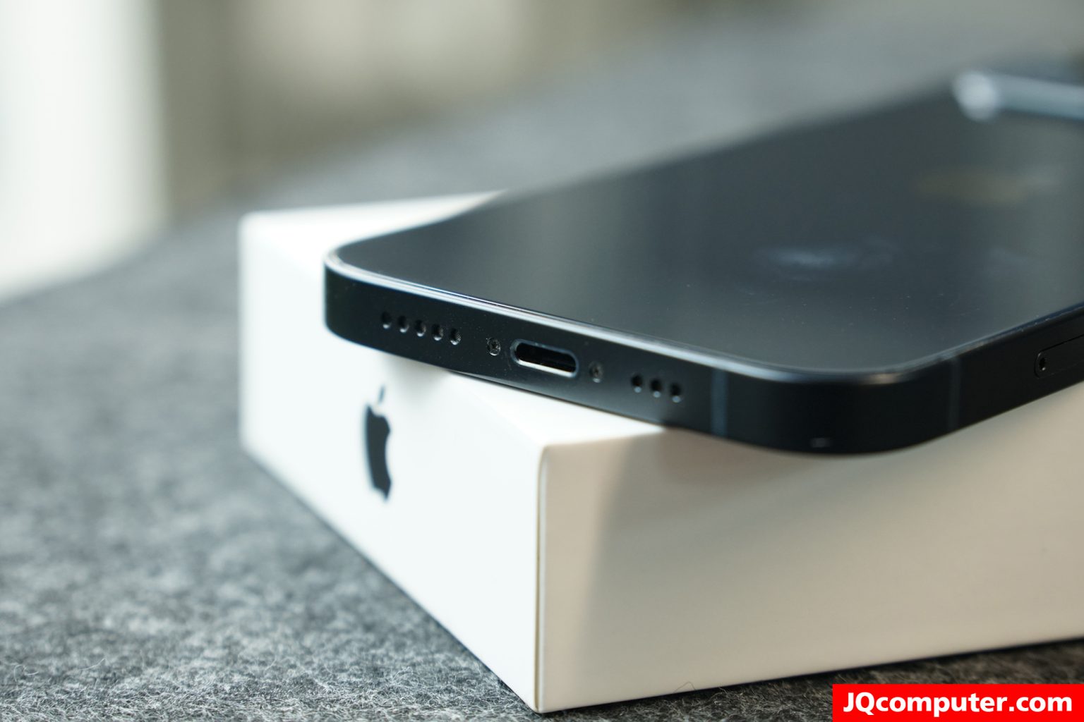 iPhone 13 - Image 19