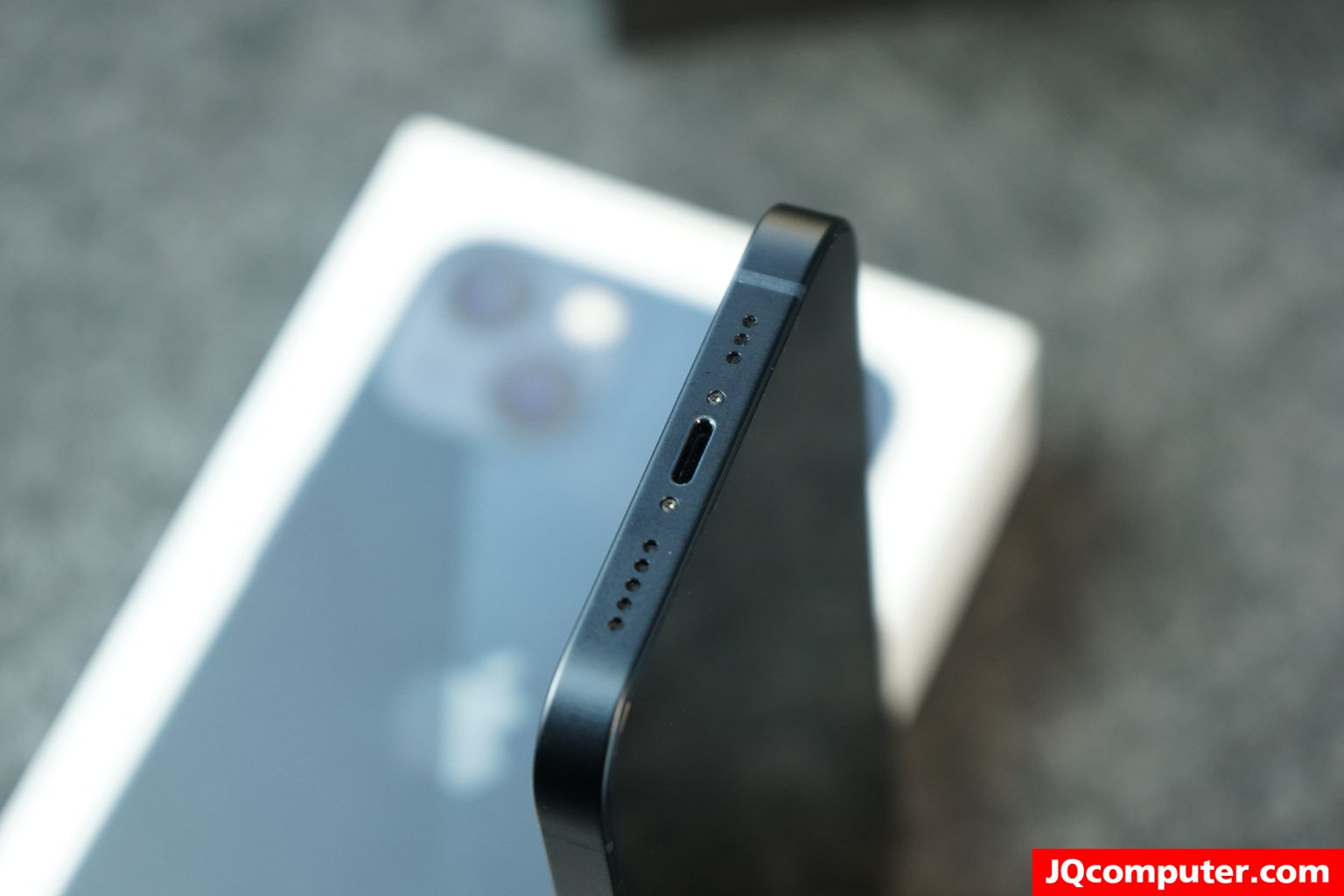iPhone 13 - Image 13