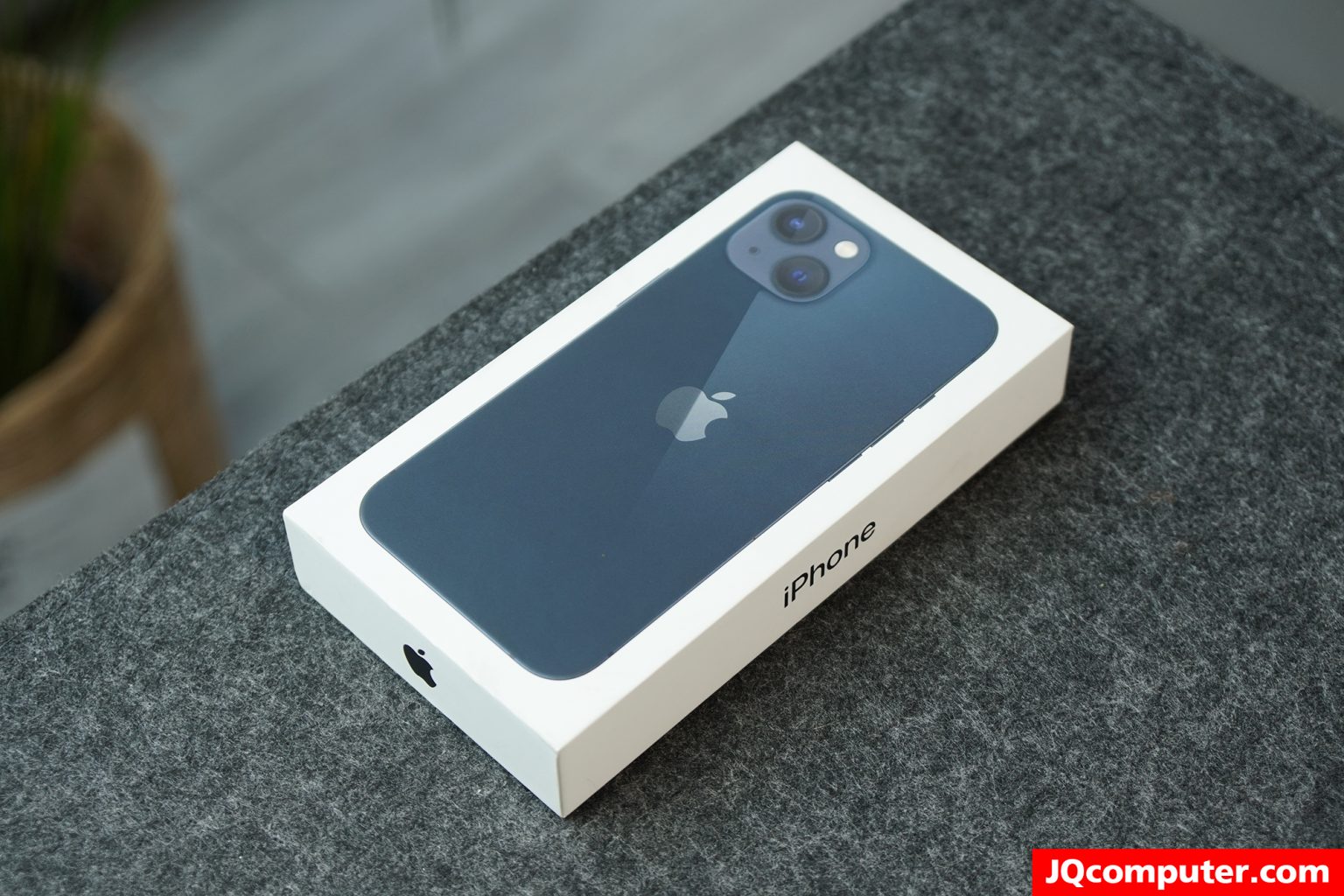 iPhone 13 - Image 15