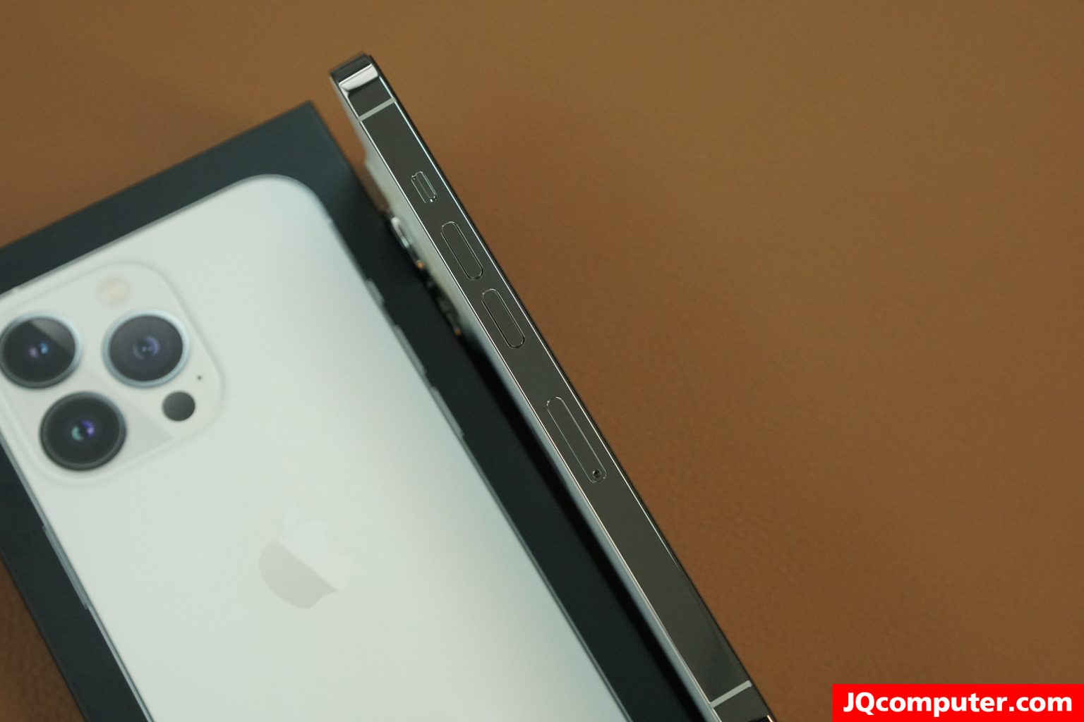 iPhone 13 Pro - Image 11