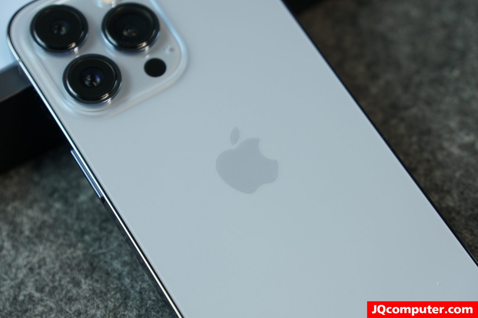 iPhone 13 Pro - Image 8