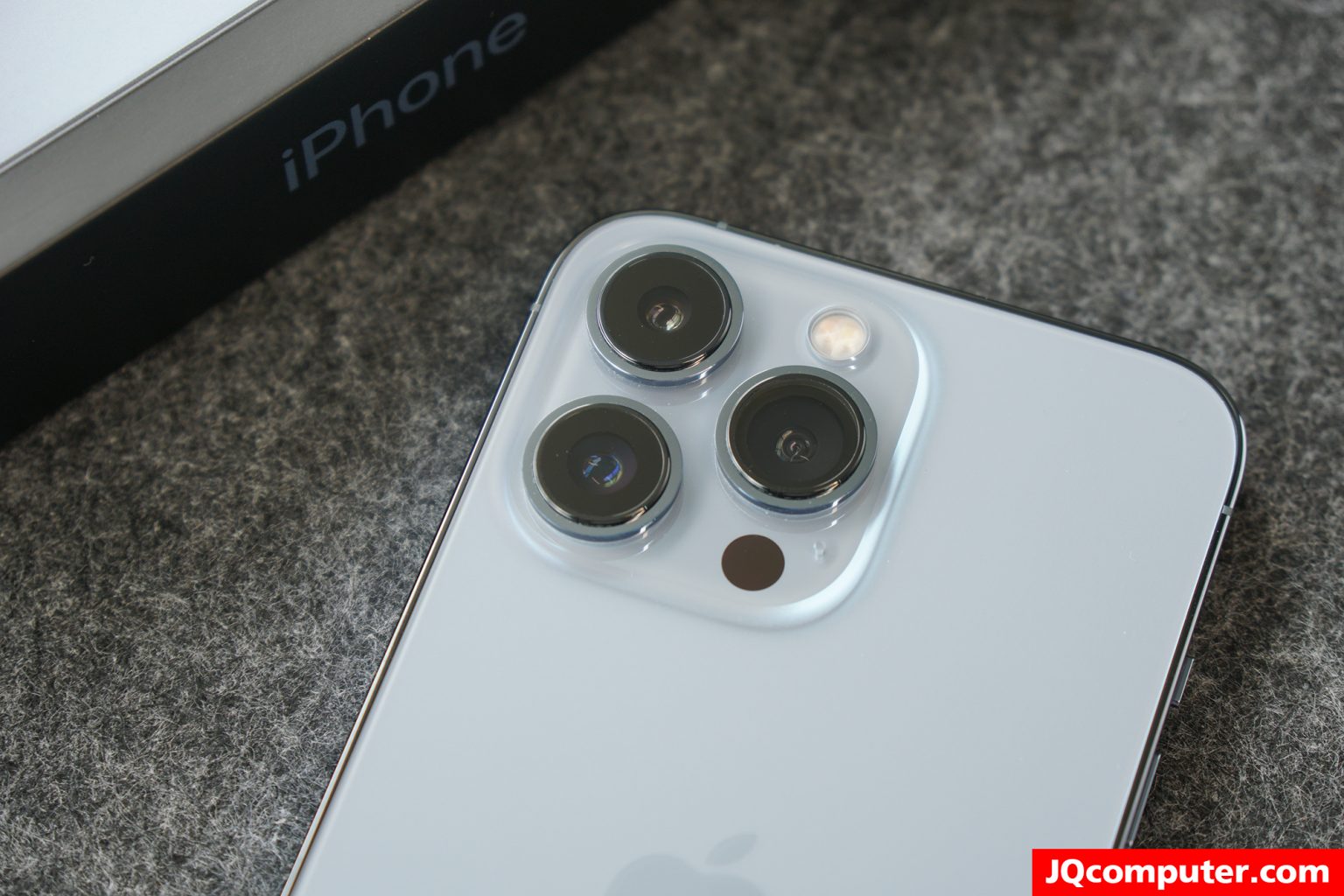 iPhone 13 Pro - Image 8