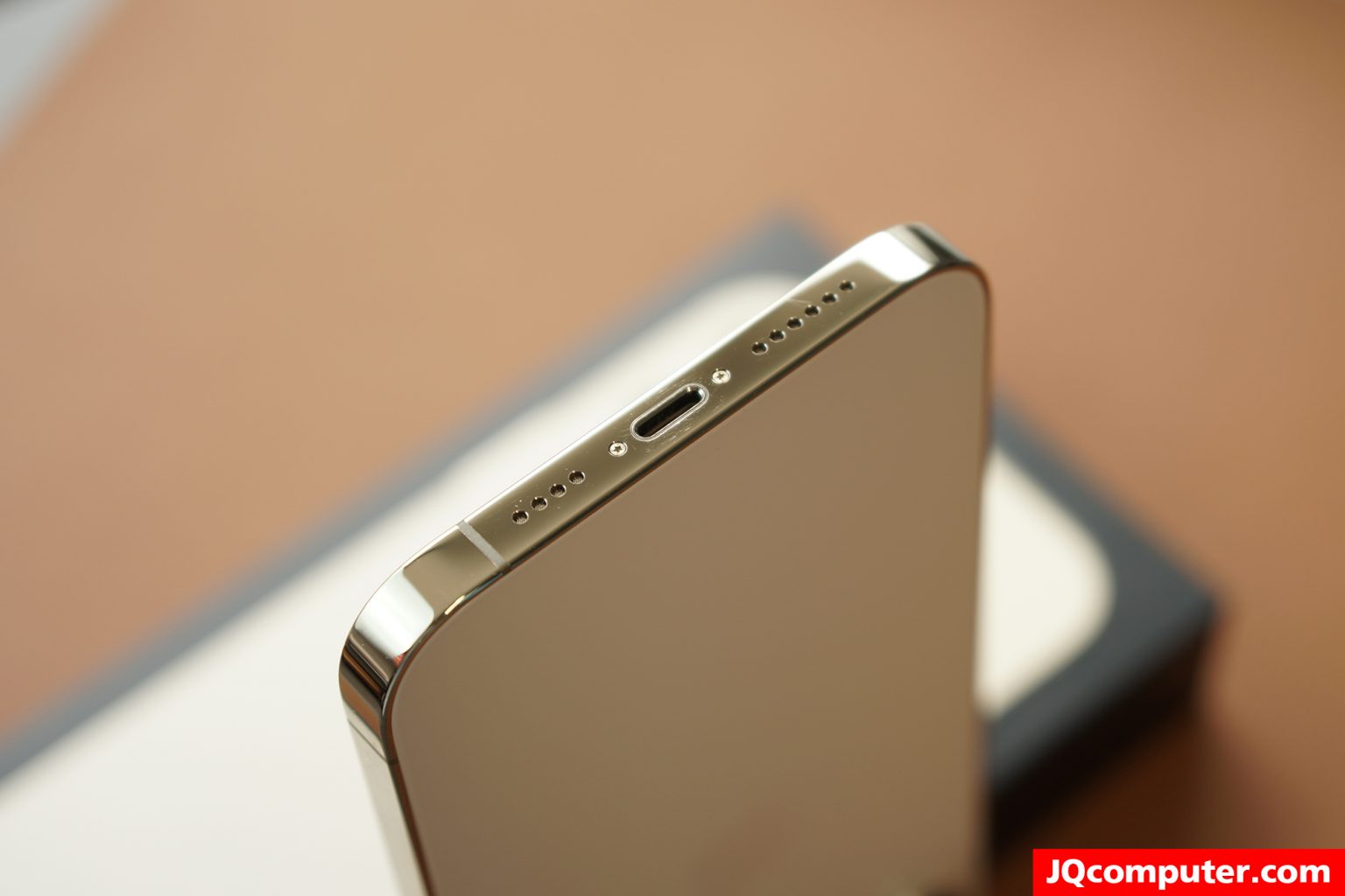 iPhone 13 Pro Max - Image 12