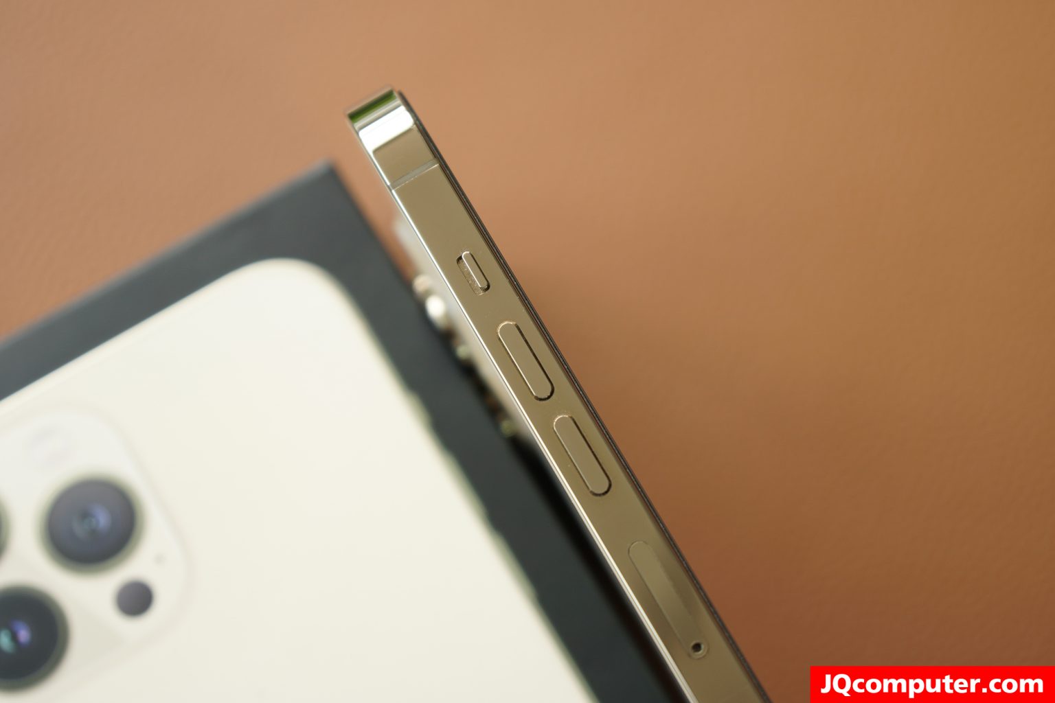 iPhone 13 Pro Max - Image 13