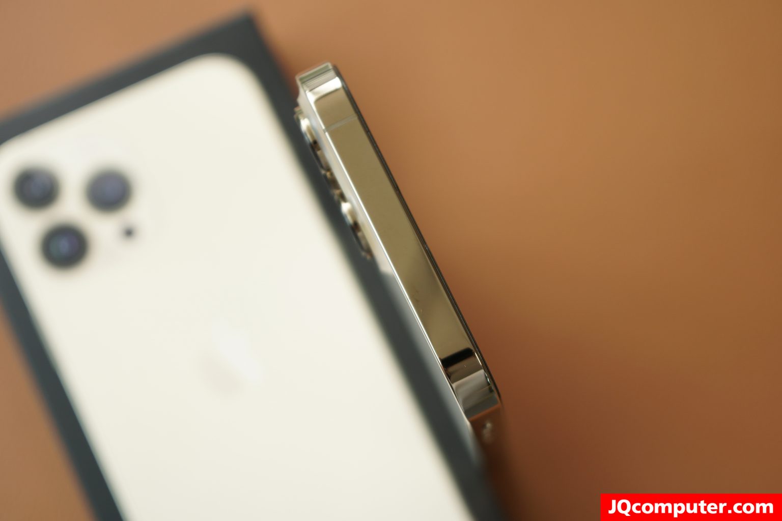 iPhone 13 Pro Max - Image 15