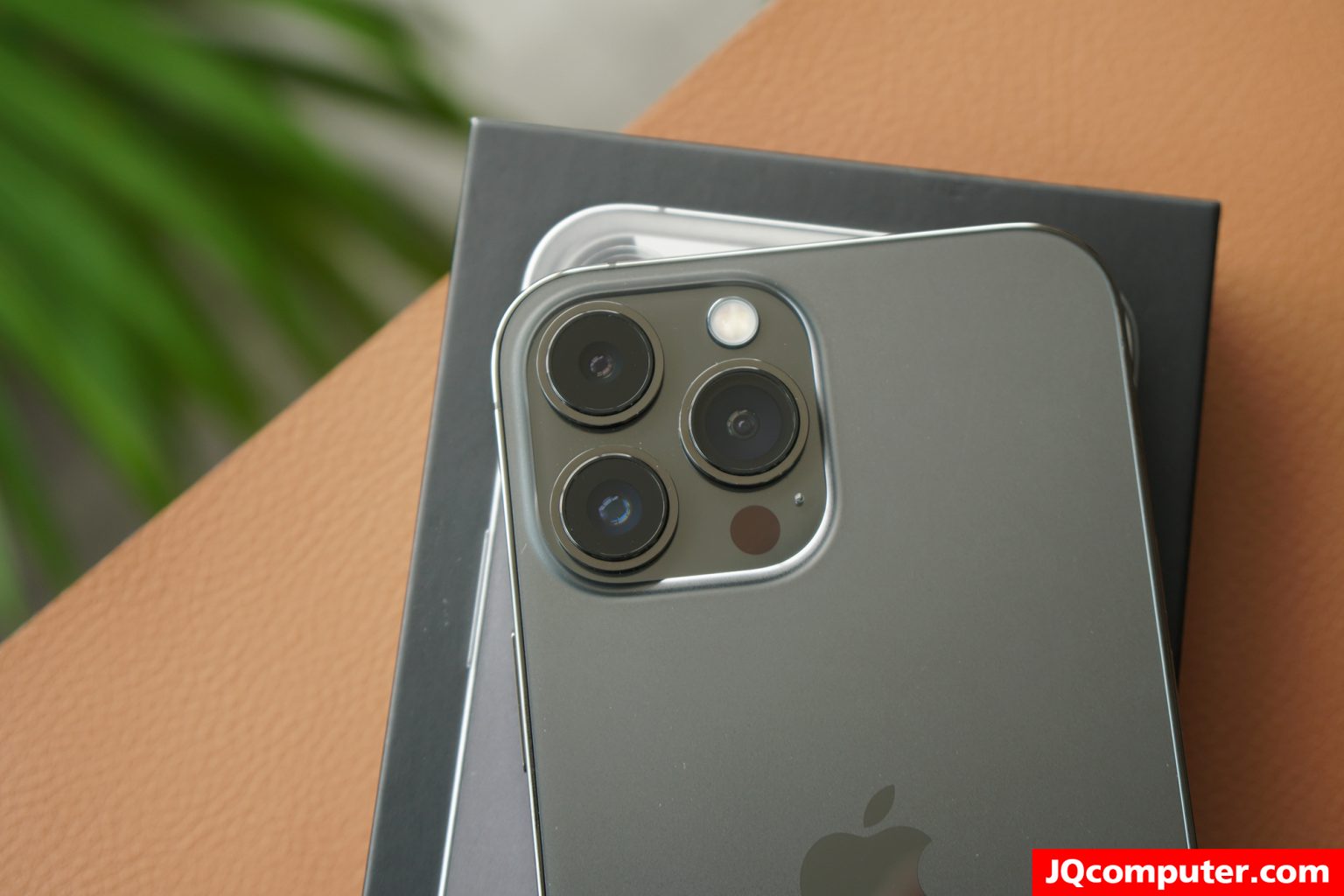 iPhone 13 Pro Max - Image 8