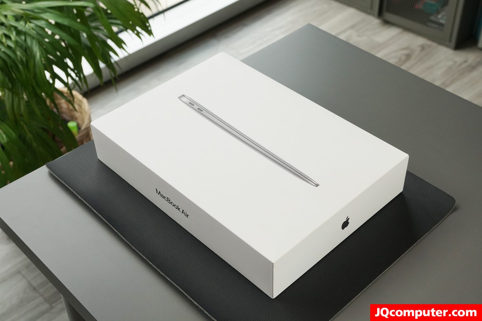 MacBook Air (13-inch, M1, 2020) - Image 17
