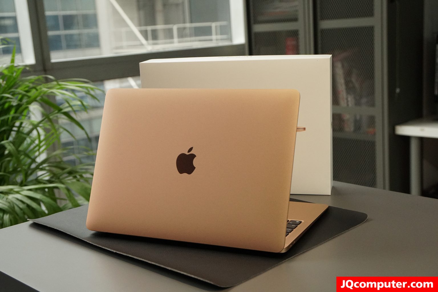 MacBook Air (13-inch, M1, 2020), CTO - Image 2