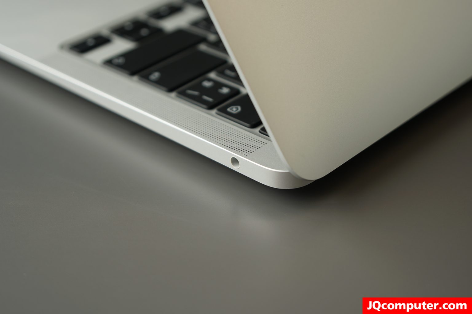 MacBook Air (13-inch, M1, 2020) - Image 15