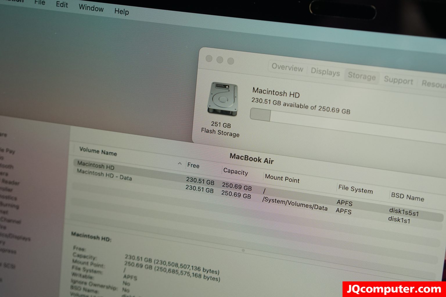 MacBook Air (13-inch, i3, 2020) - Image 13
