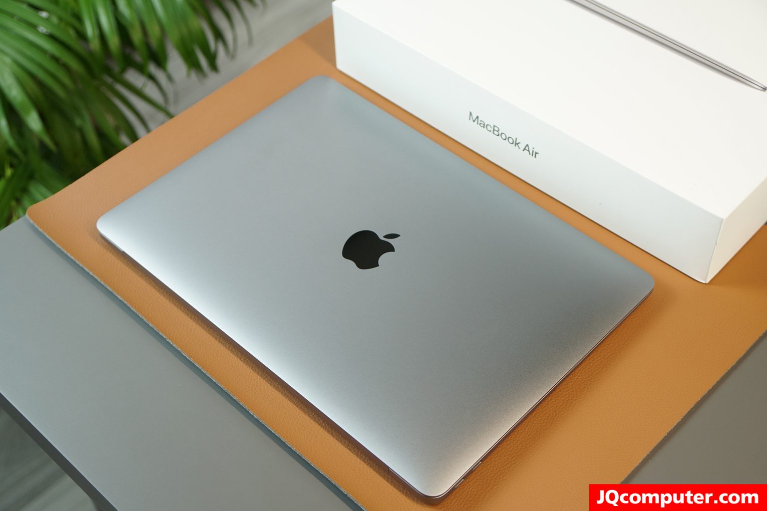 MacBook Air (13-inch, i3, 2020) - Image 16