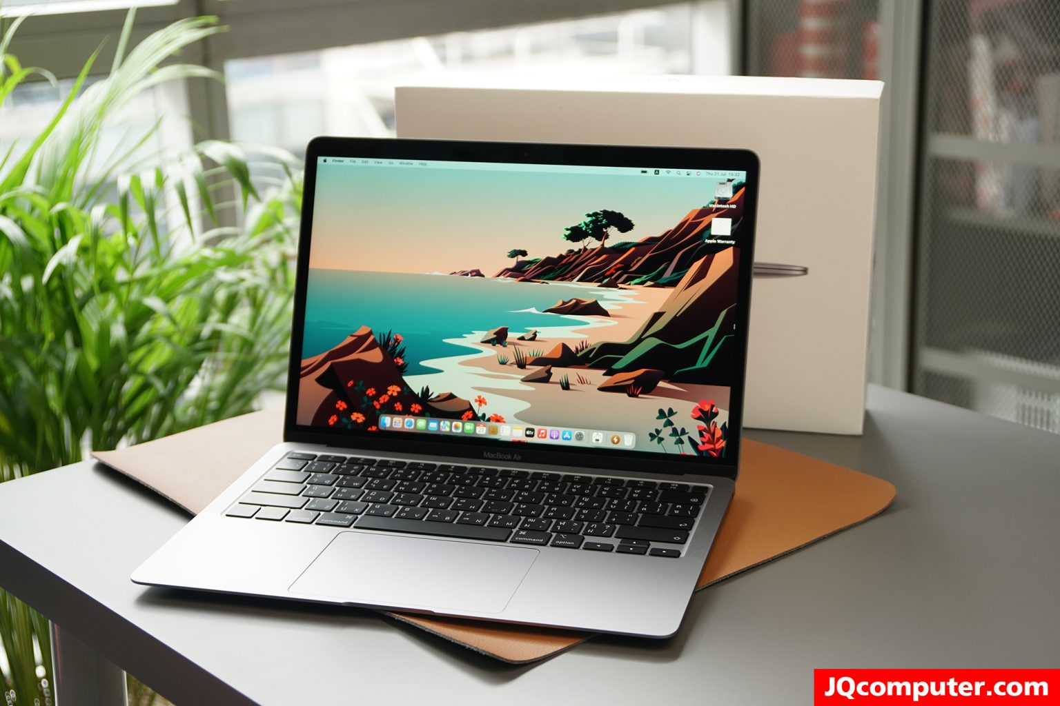 MacBook Air (13-inch, M1, 2020)
