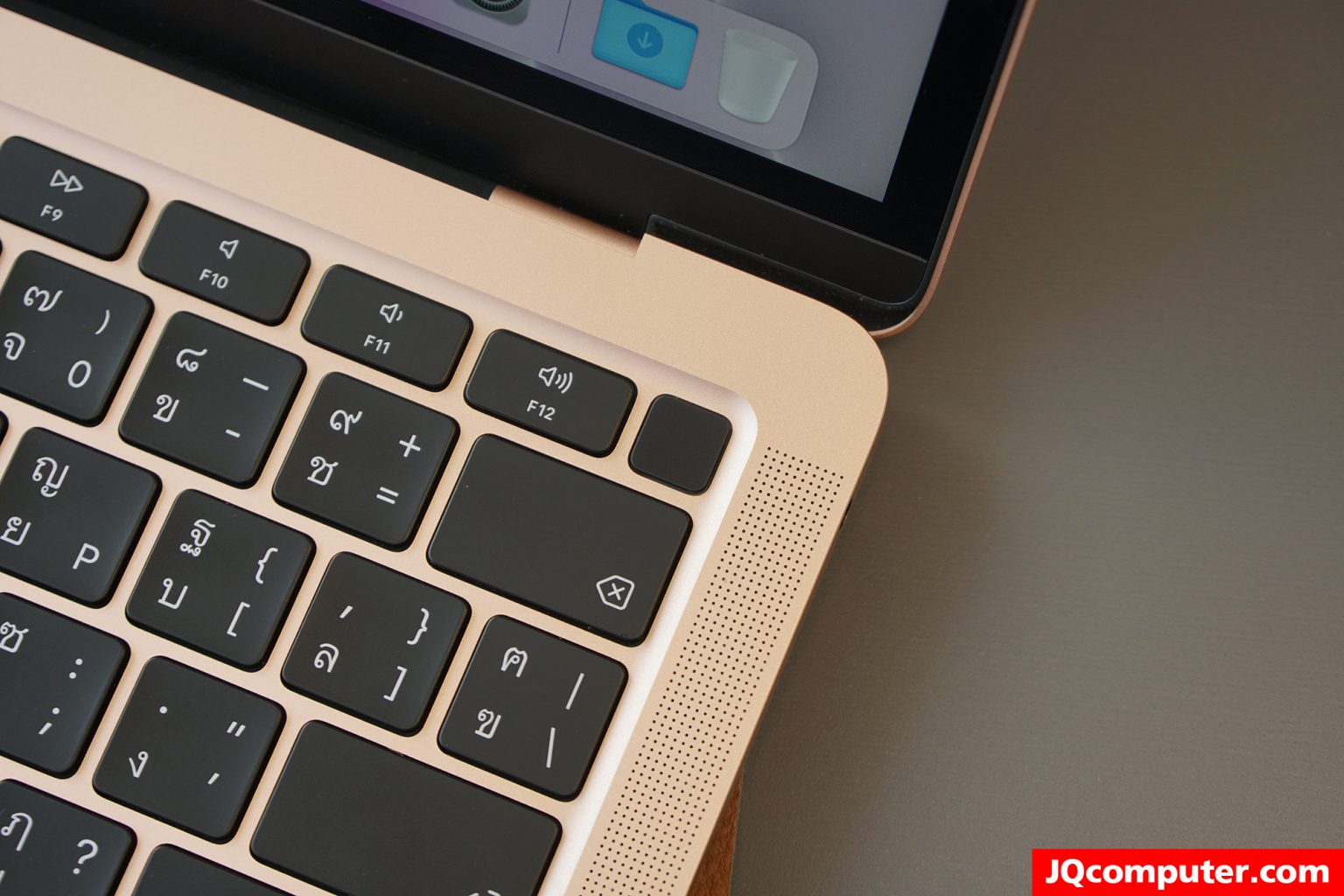 MacBook Air (13-inch, M1, 2020) - Image 10