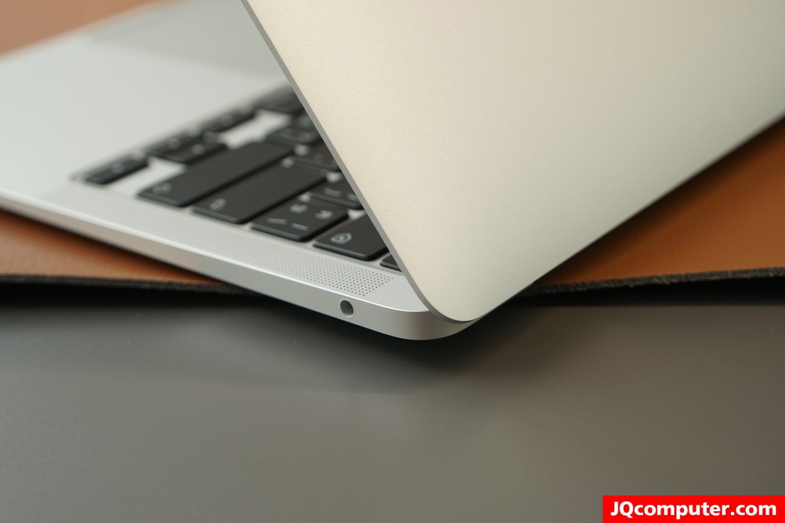 MacBook Air (13-inch, M1, 2020) - Image 14