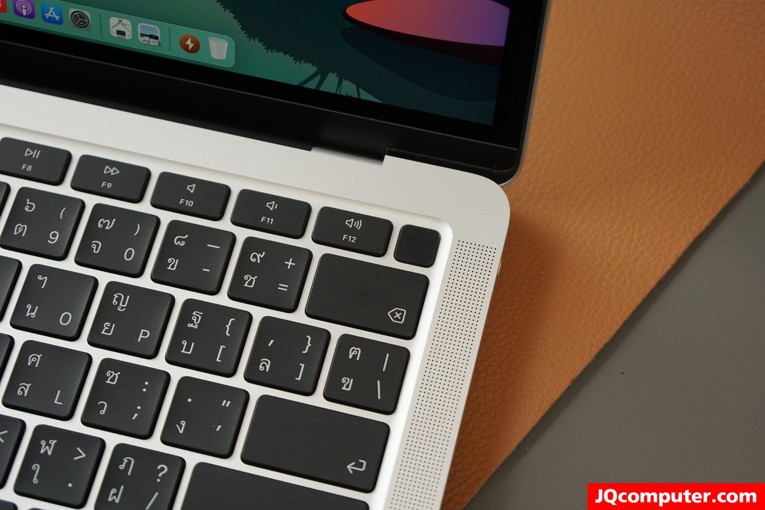 MacBook Air (13-inch, M1, 2020) - Image 8