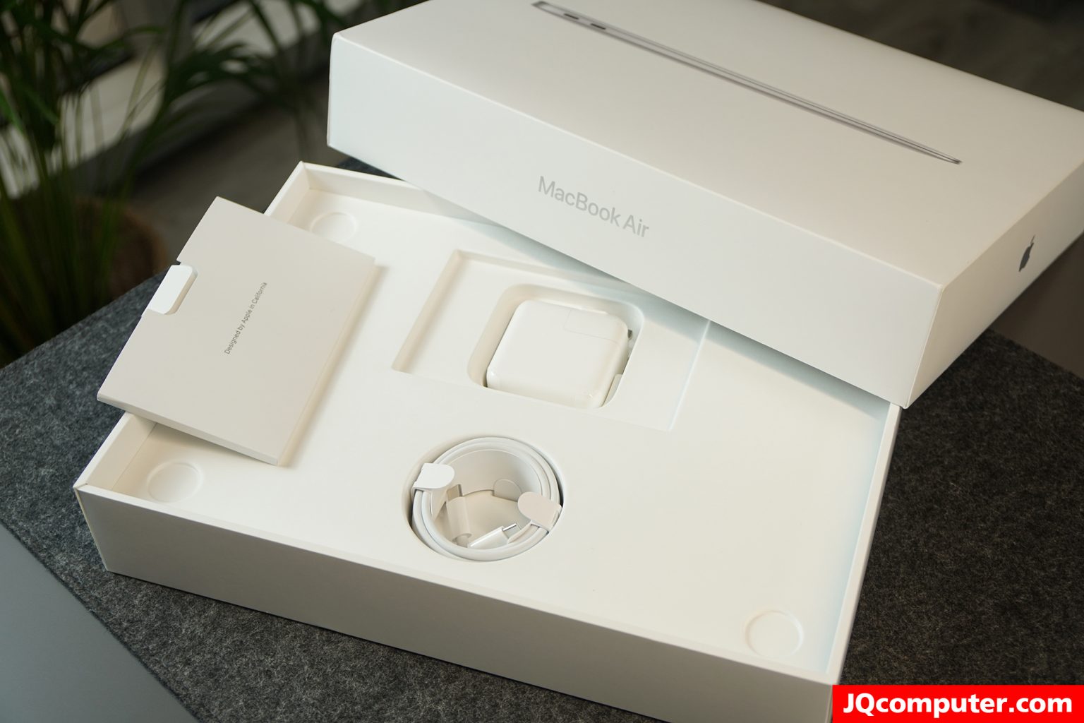 MacBook Air (13-inch, M1, 2020) - Image 18