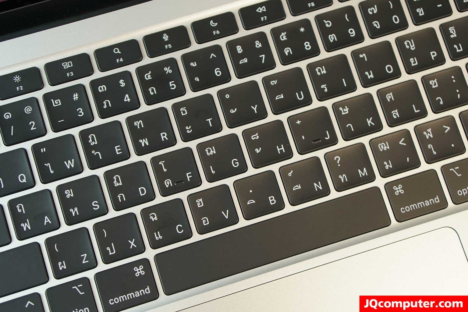MacBook Air (13-inch, M1, 2020) - Image 6