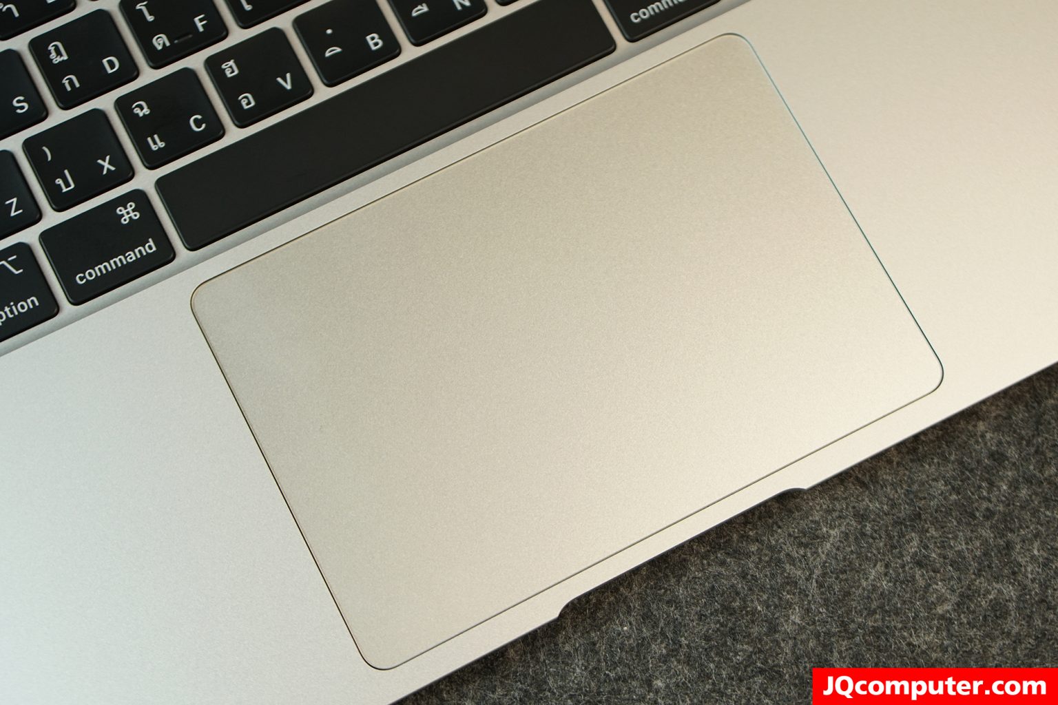 MacBook Air (13-inch, M1, 2020) - Image 7