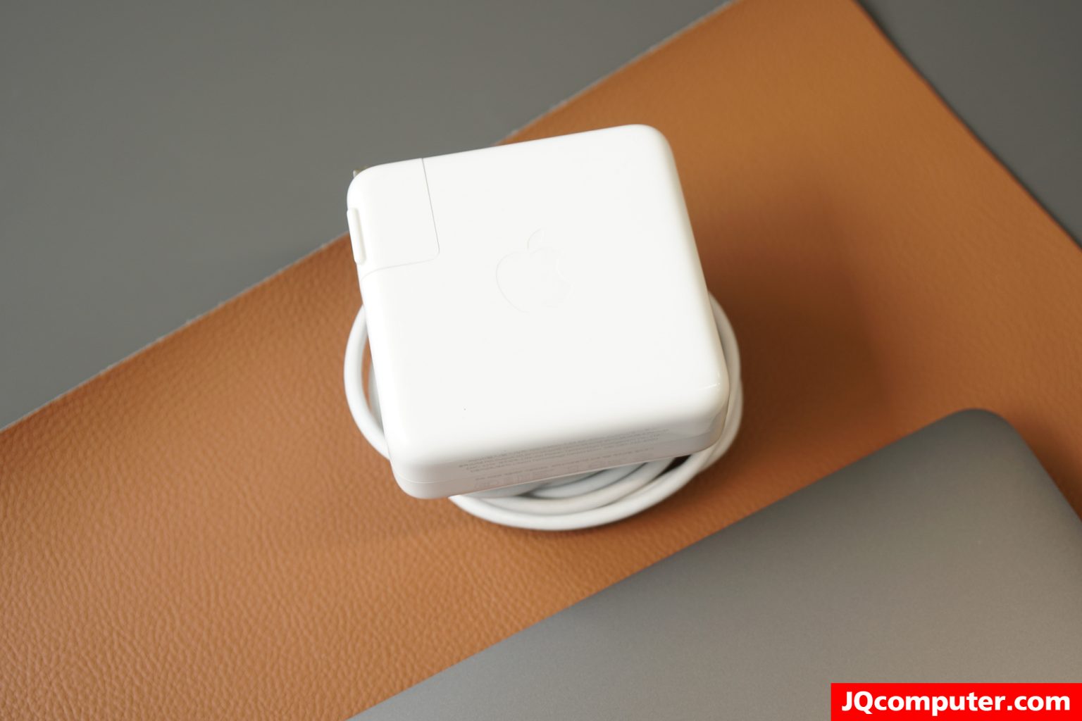 MacBook Pro (13-inch, i5, 2019) - Image 21